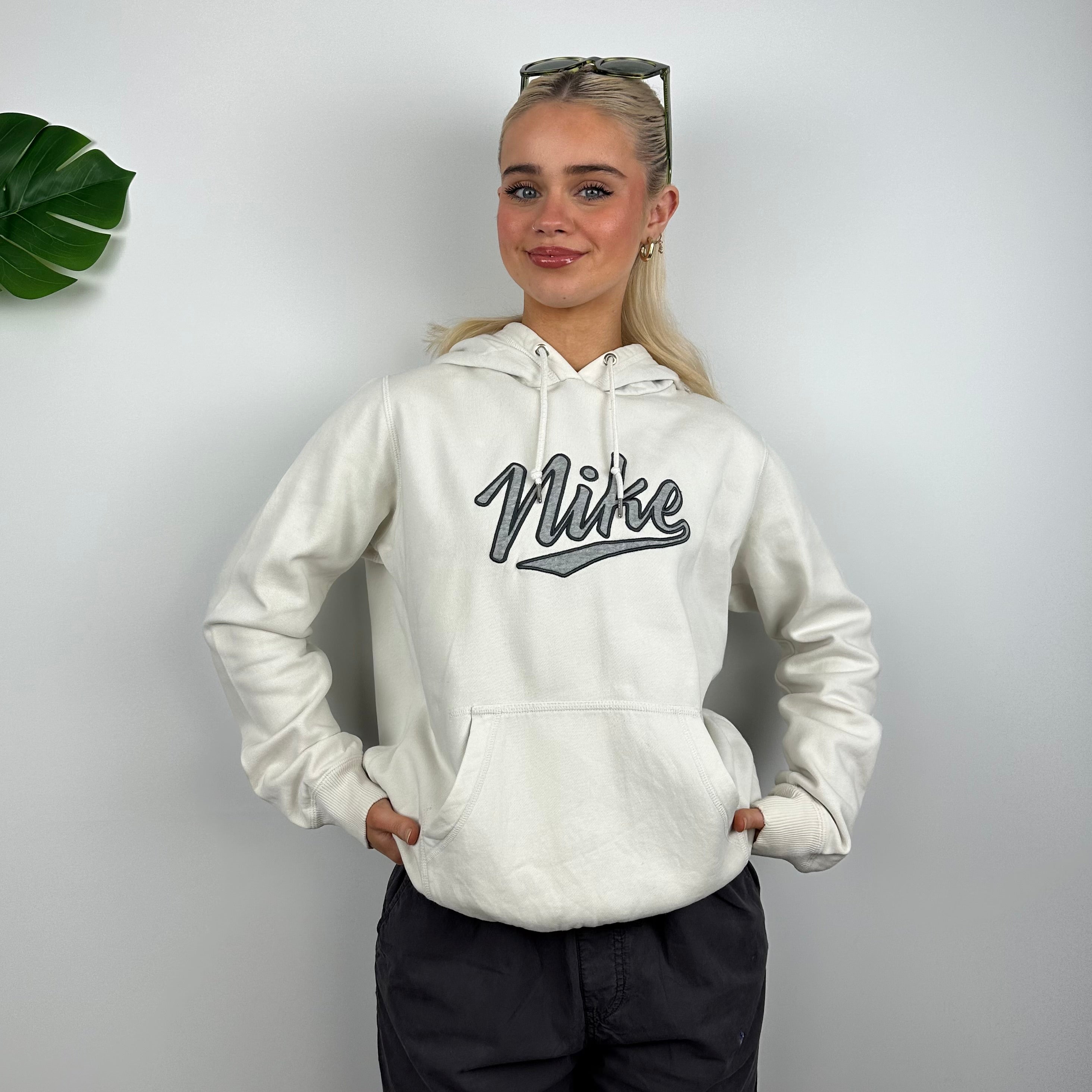 Nike White Embroidered Spell Out Hoodie (M)