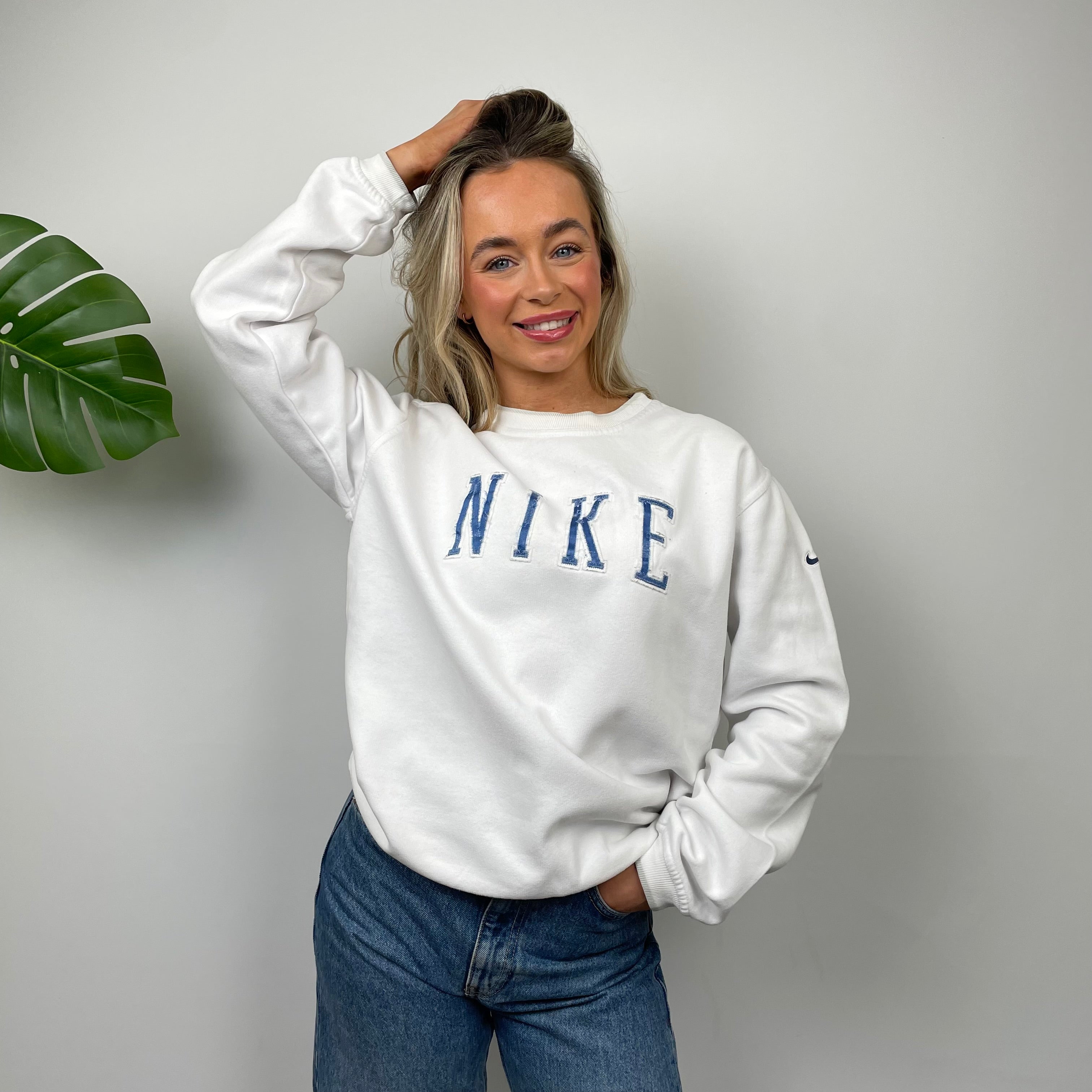 Nike RARE White Embroidered Spell Out Sweatshirt (M)