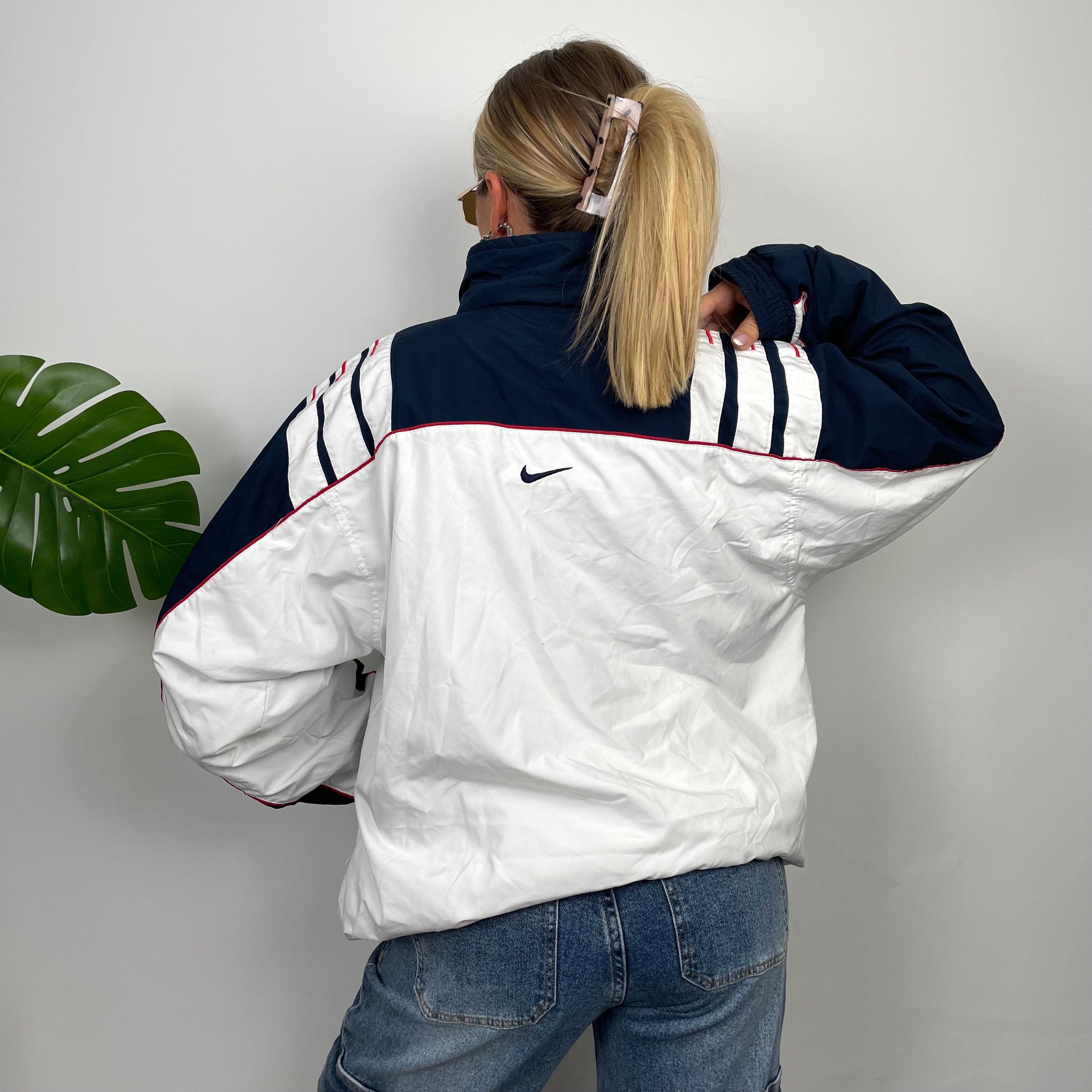 Nike White Embroidered Swoosh Windbreaker Jacket (L)