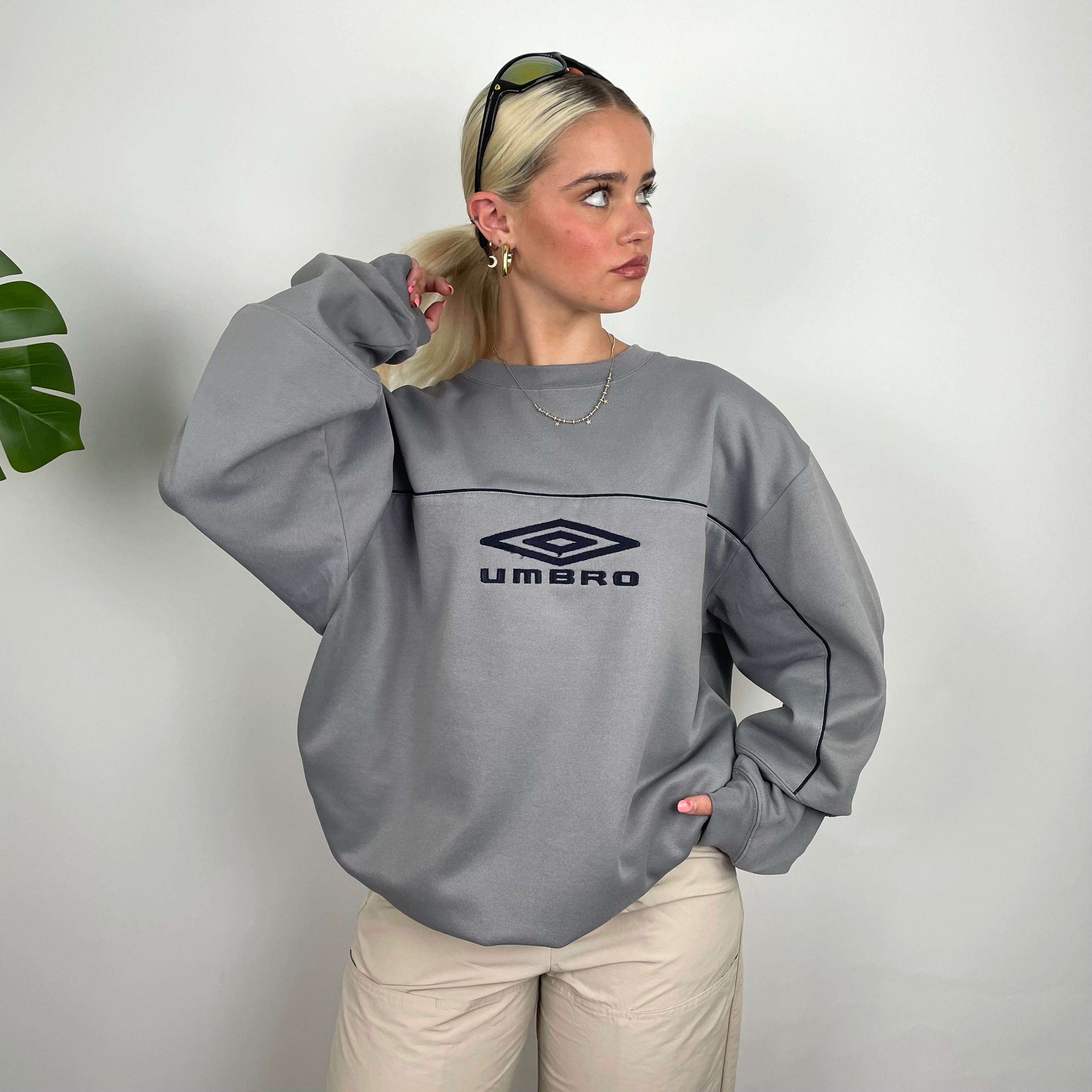 Umbro Grey Embroidered Spell Out Sweatshirt (XL)