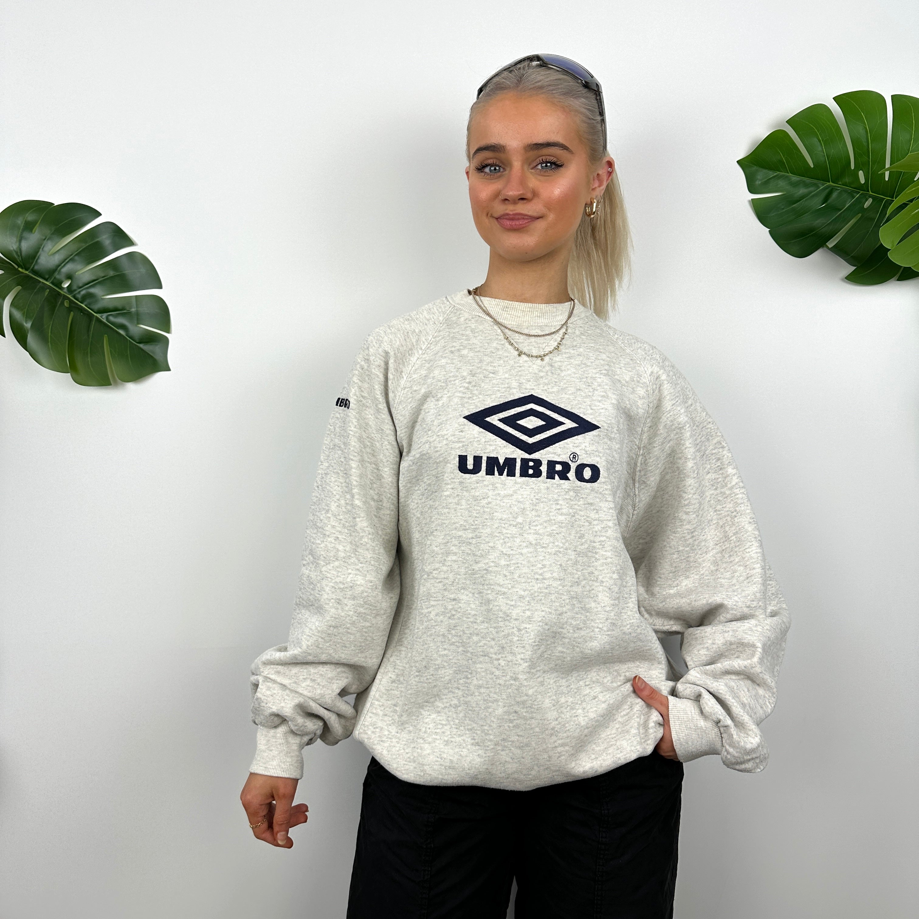 Umbro Grey Embroidered Spell Out Sweatshirt (L)