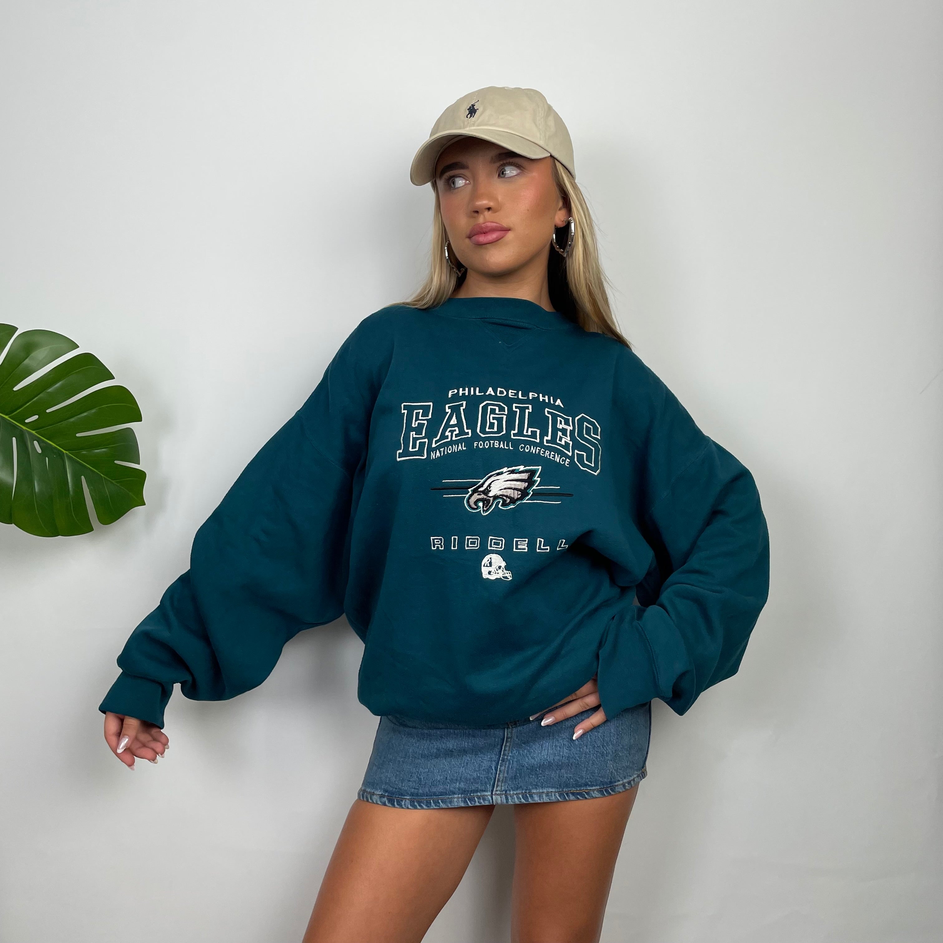 Philadelphia Eagles NFL Green Embroidered Spell Out Sweatshirt (L)