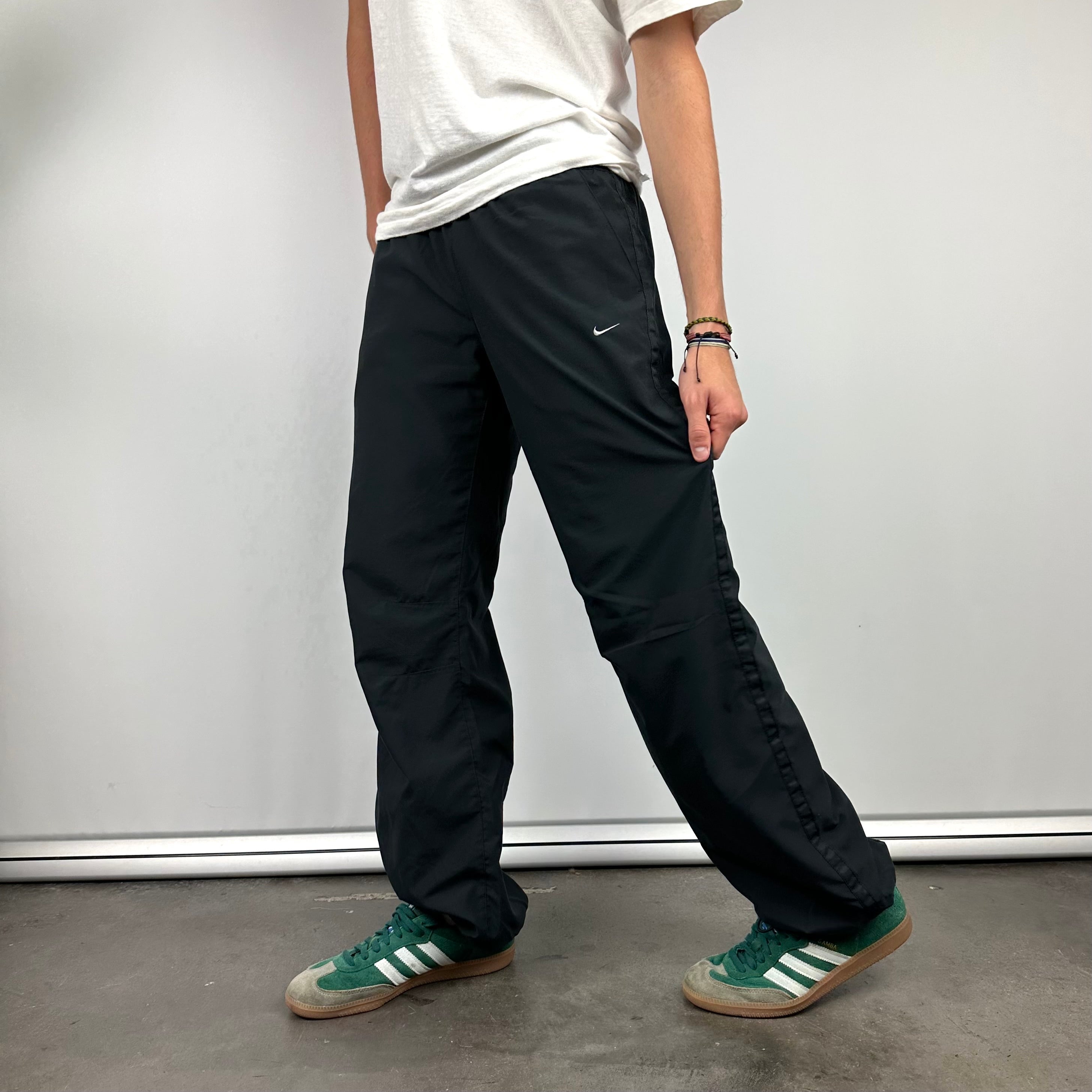 Nike Black Embroidered Swoosh Track Pants (M) – Jamie Online Vintage