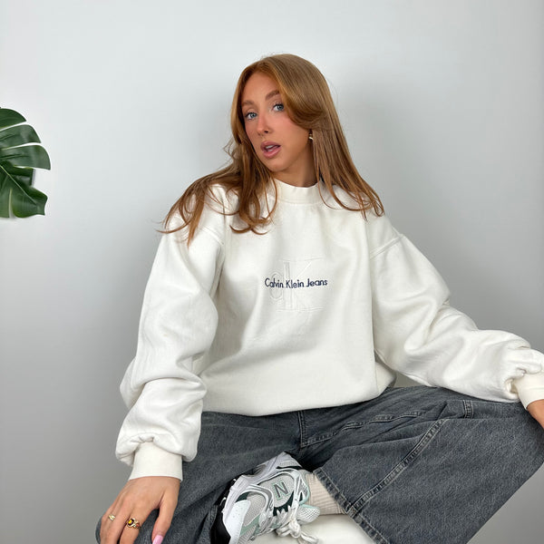 Calvin Klein RARE White Embroidered Spell Out Sweatshirt (XXL)