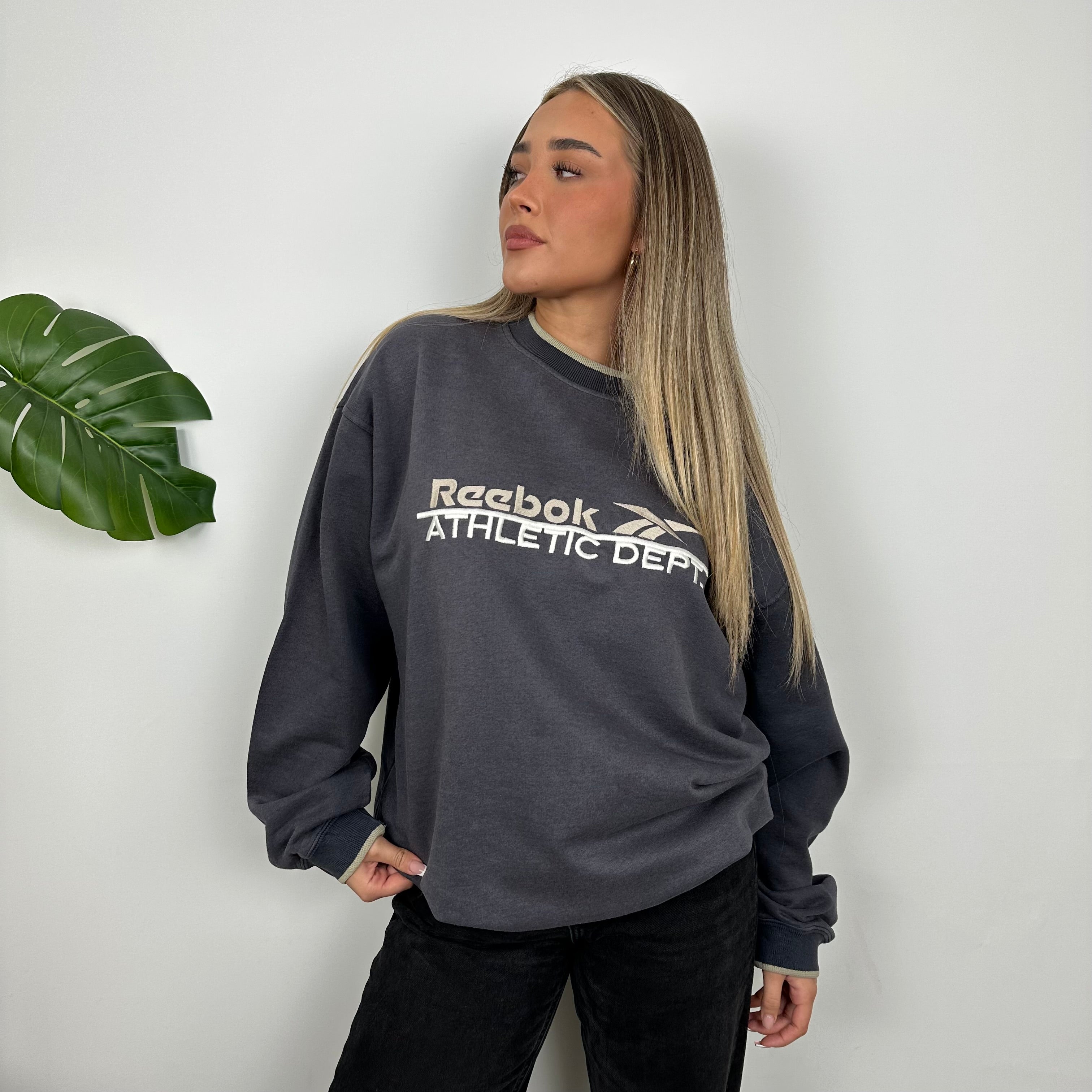 Reebok Navy Embroidered Spell Out Sweatshirt (M)