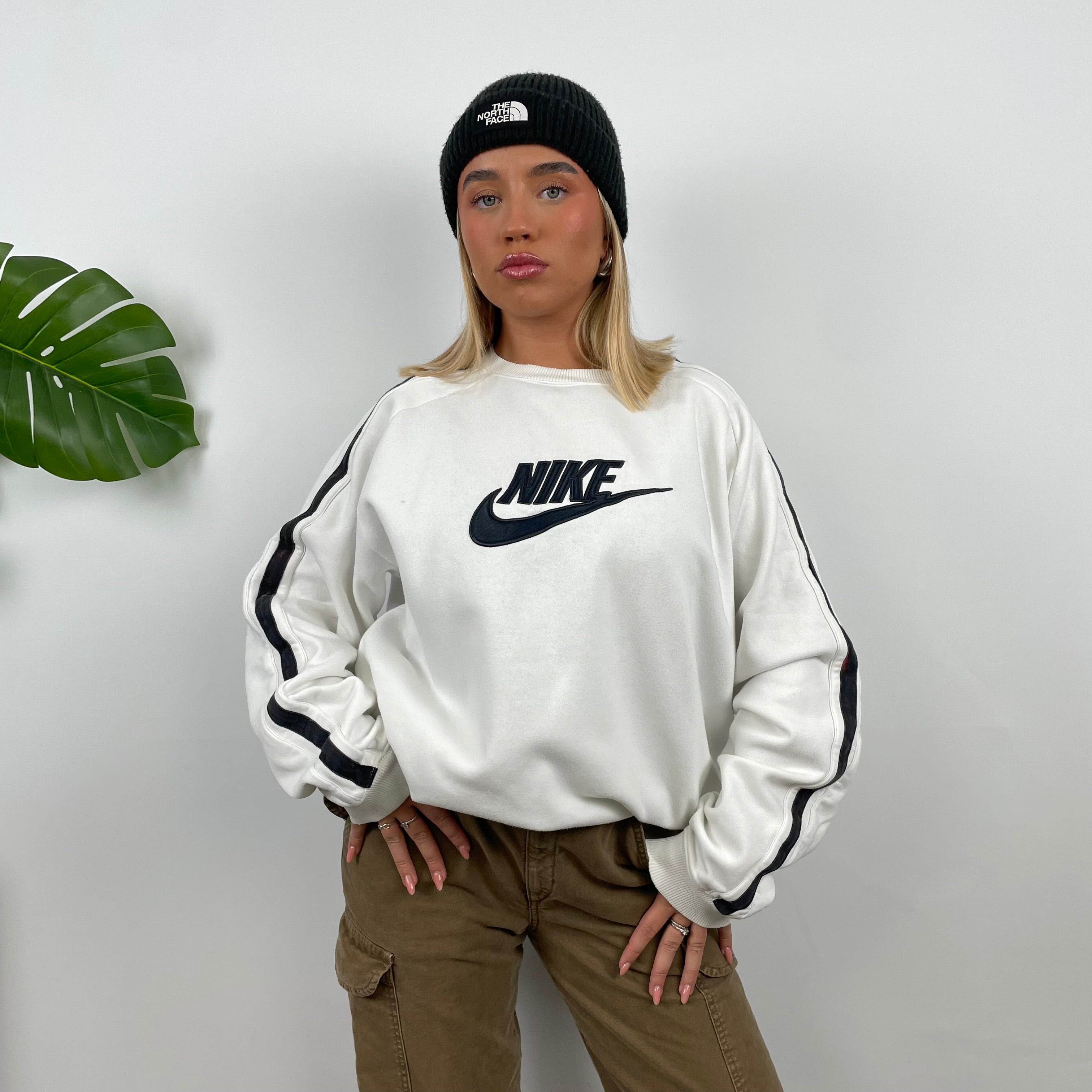 Nike White Embroidered Spell Out Sweatshirt (M)