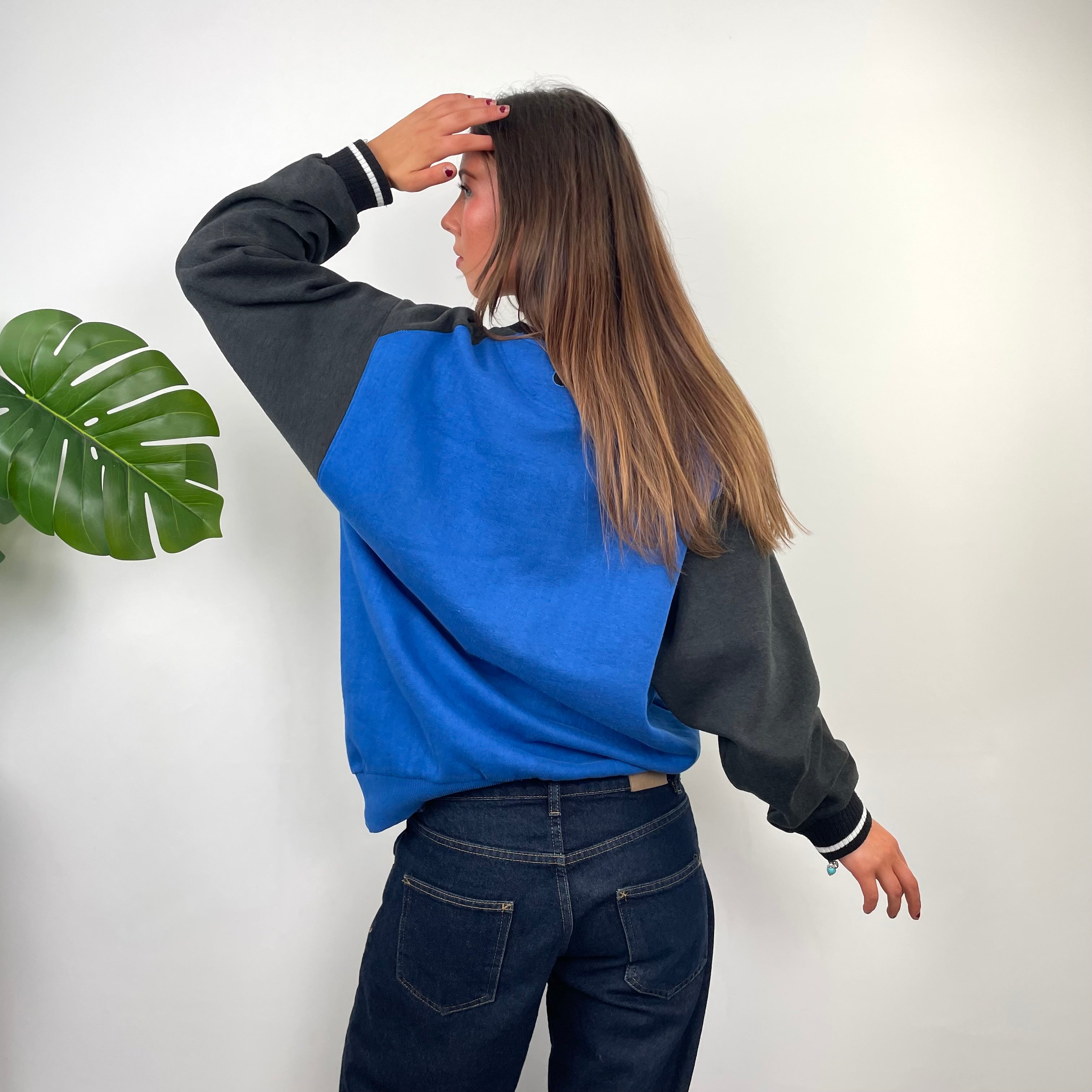 Nike Blue Embroidered Spell Out Sweatshirt (XL)