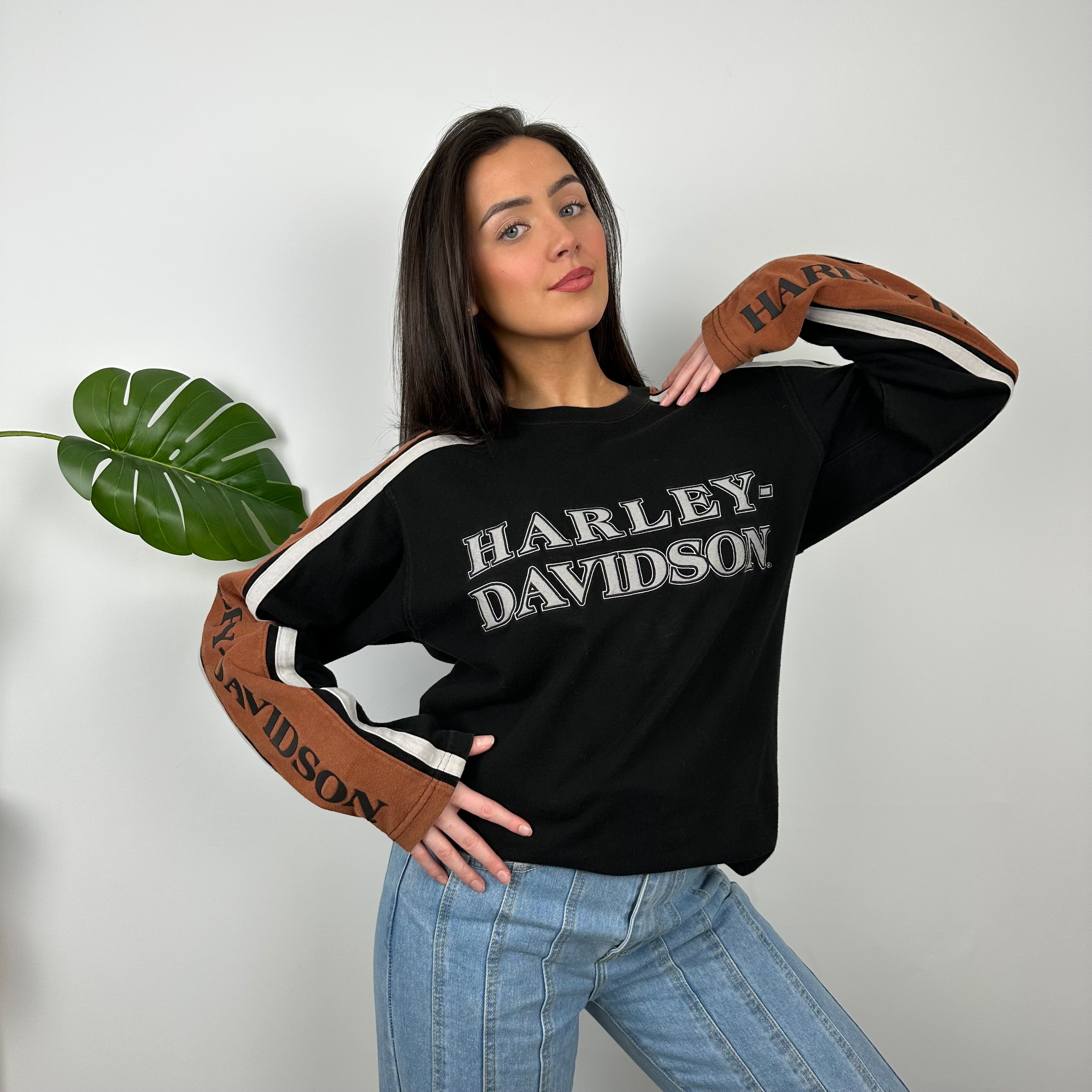 Harley Davidson RARE Black Embroidered Spell Out Sweatshirt (L)