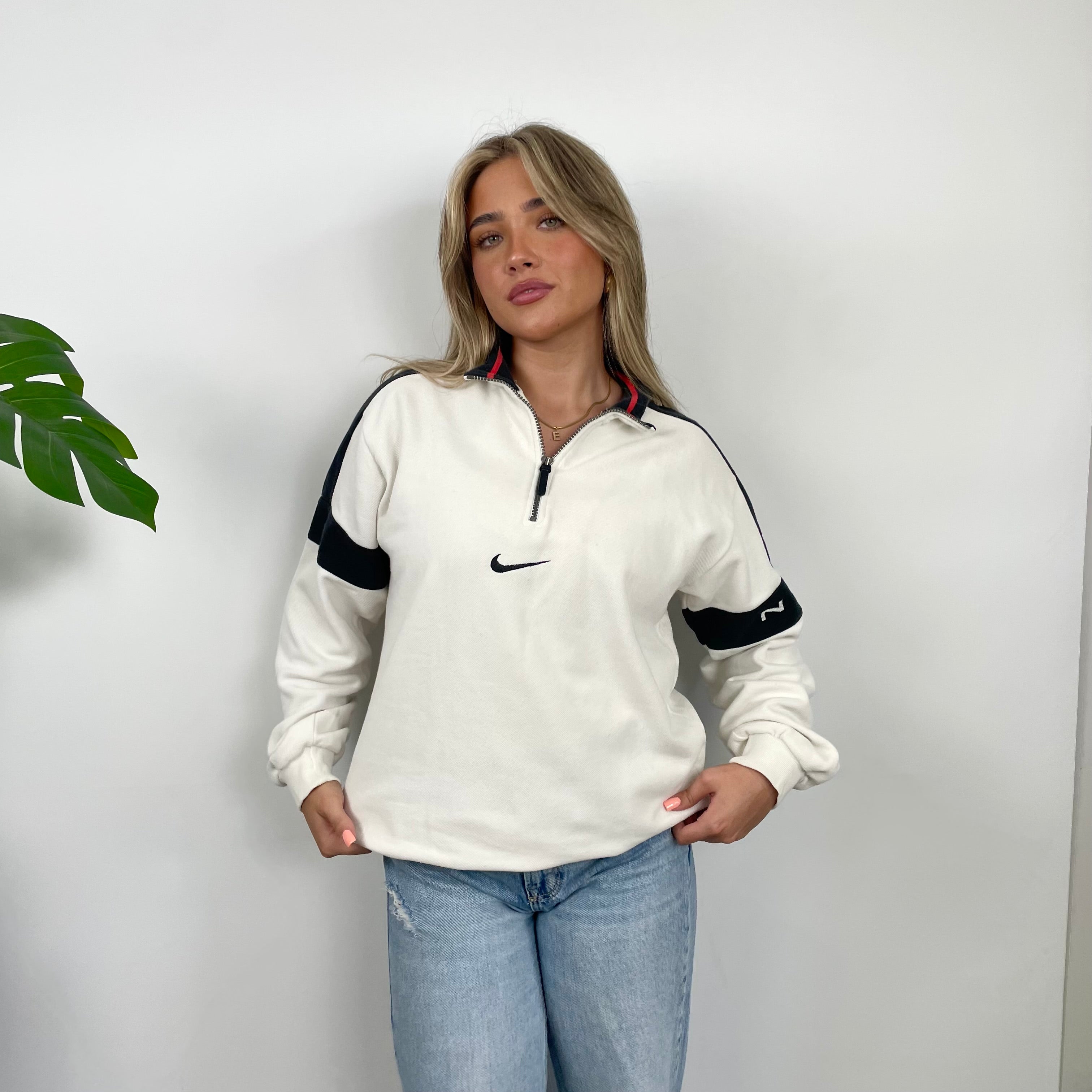 Nike RARE White Embroidered Spell Quarter Zip Sweatshirt (L)