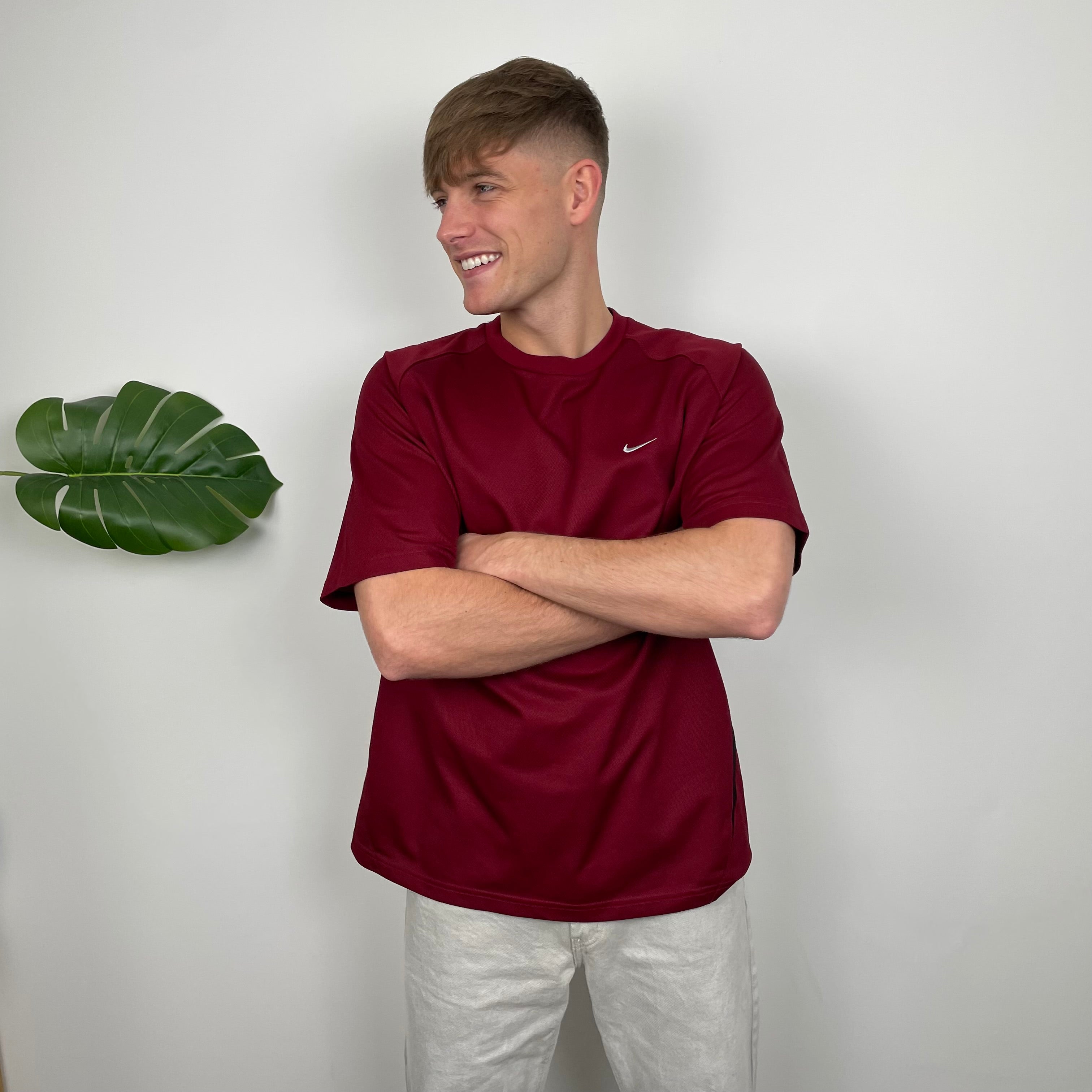 Nike Maroon Embroidered Spell Out T Shirt (L)