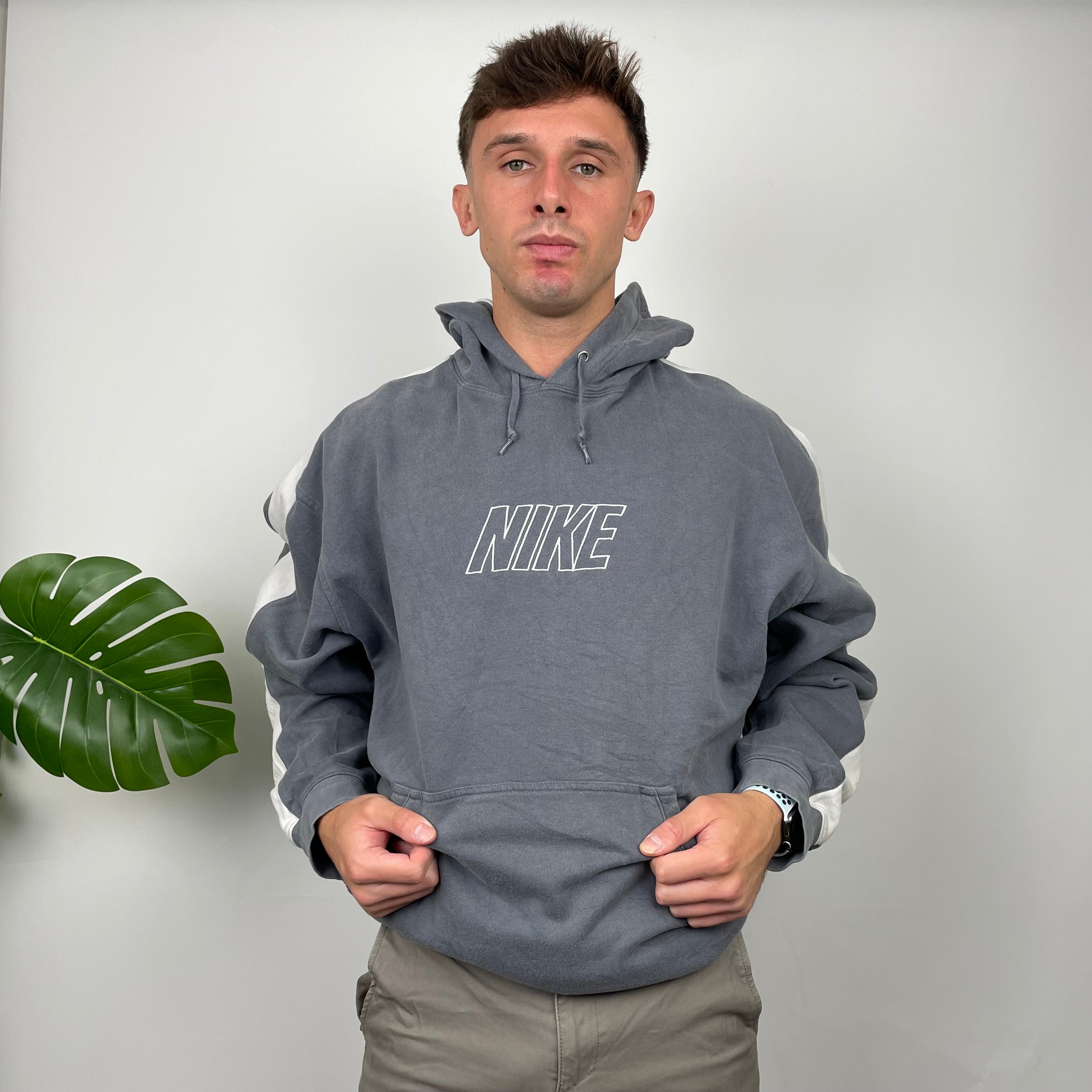 Nike Grey Embroidered Spell Out Hoodie (XXL)