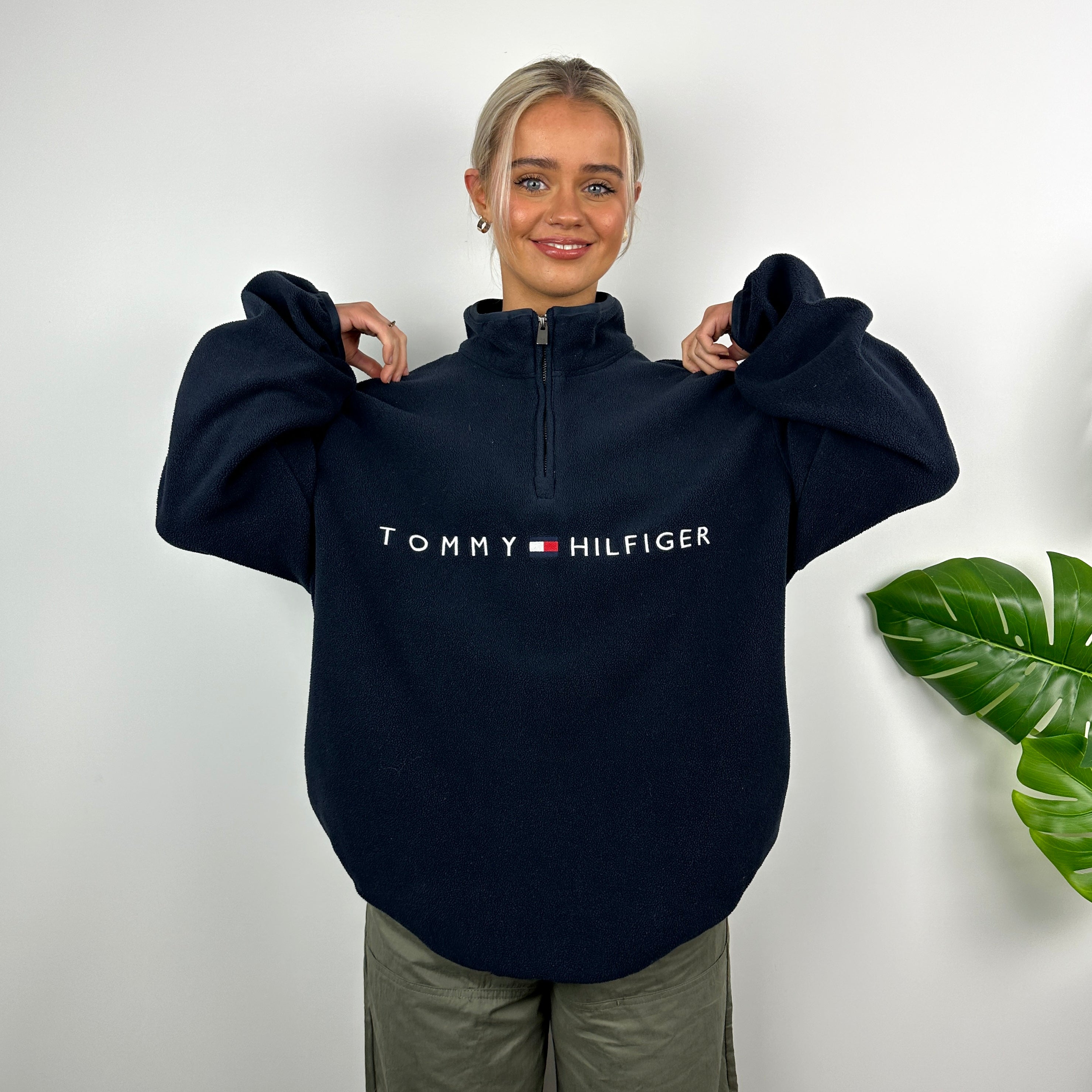 Tommy hilfiger logo hot sale teddy hoody