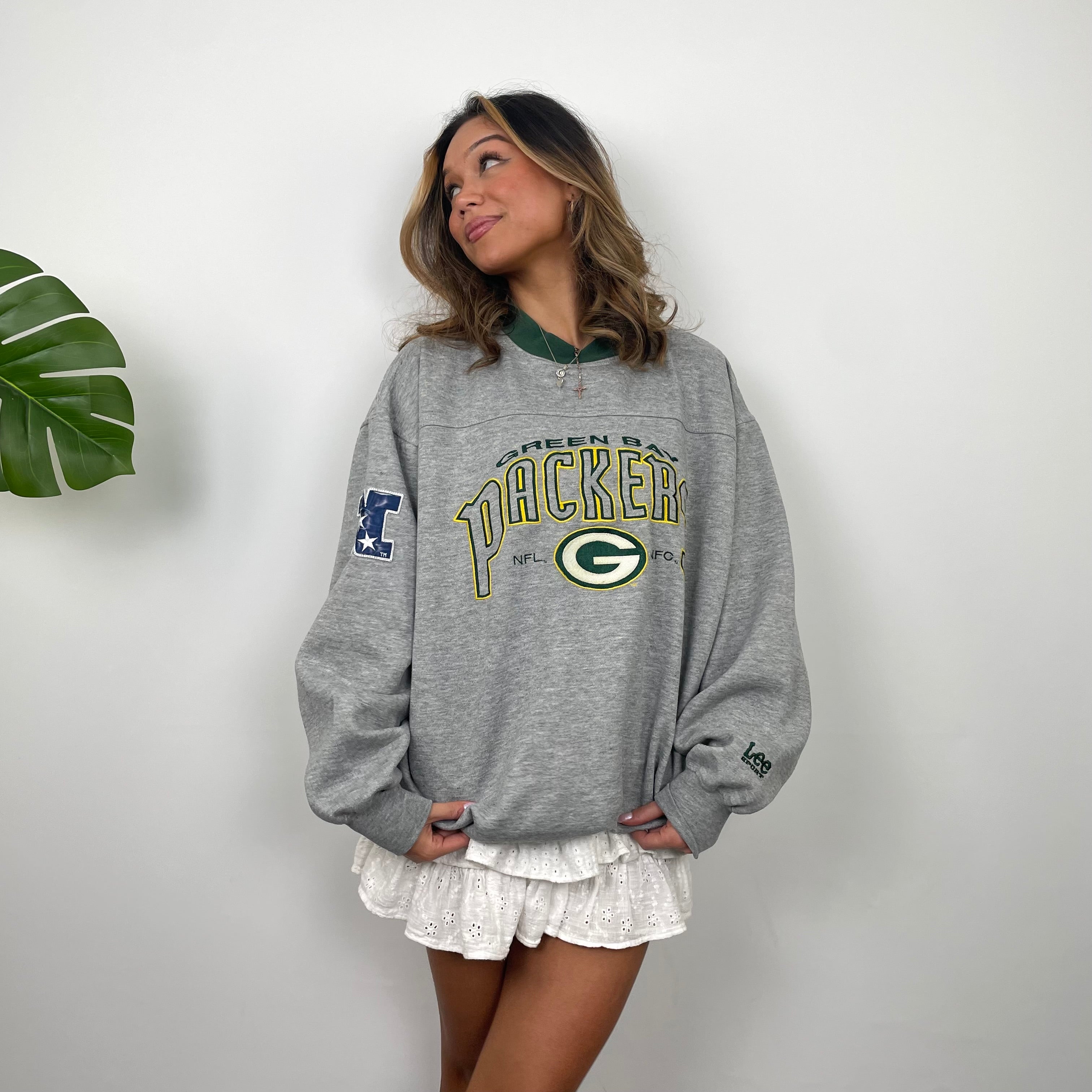 Green Bay Packers RARE Grey Embroidered Spell Out Sweatshirt (L)