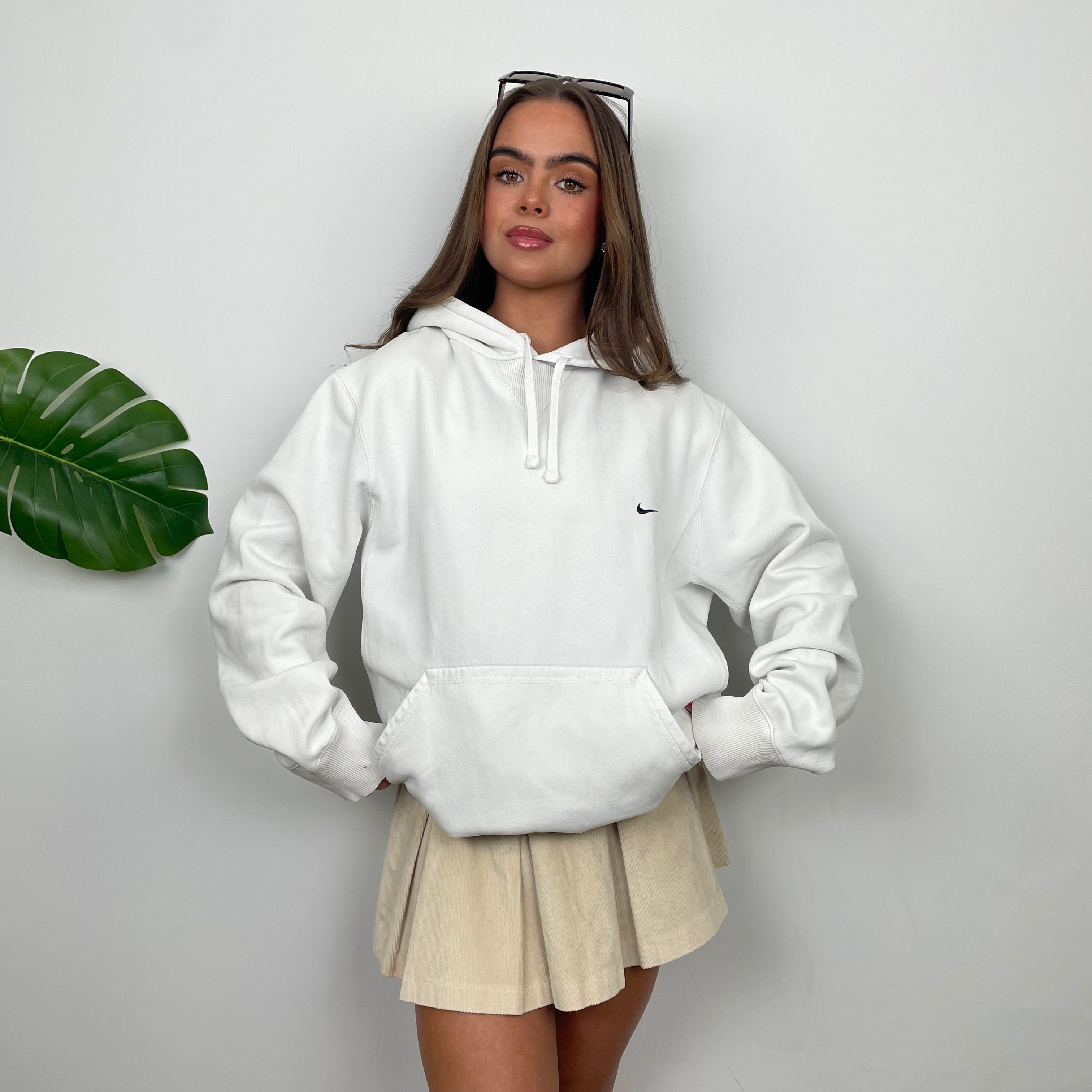 Nike White Embroidered Swoosh Hoodie (L)