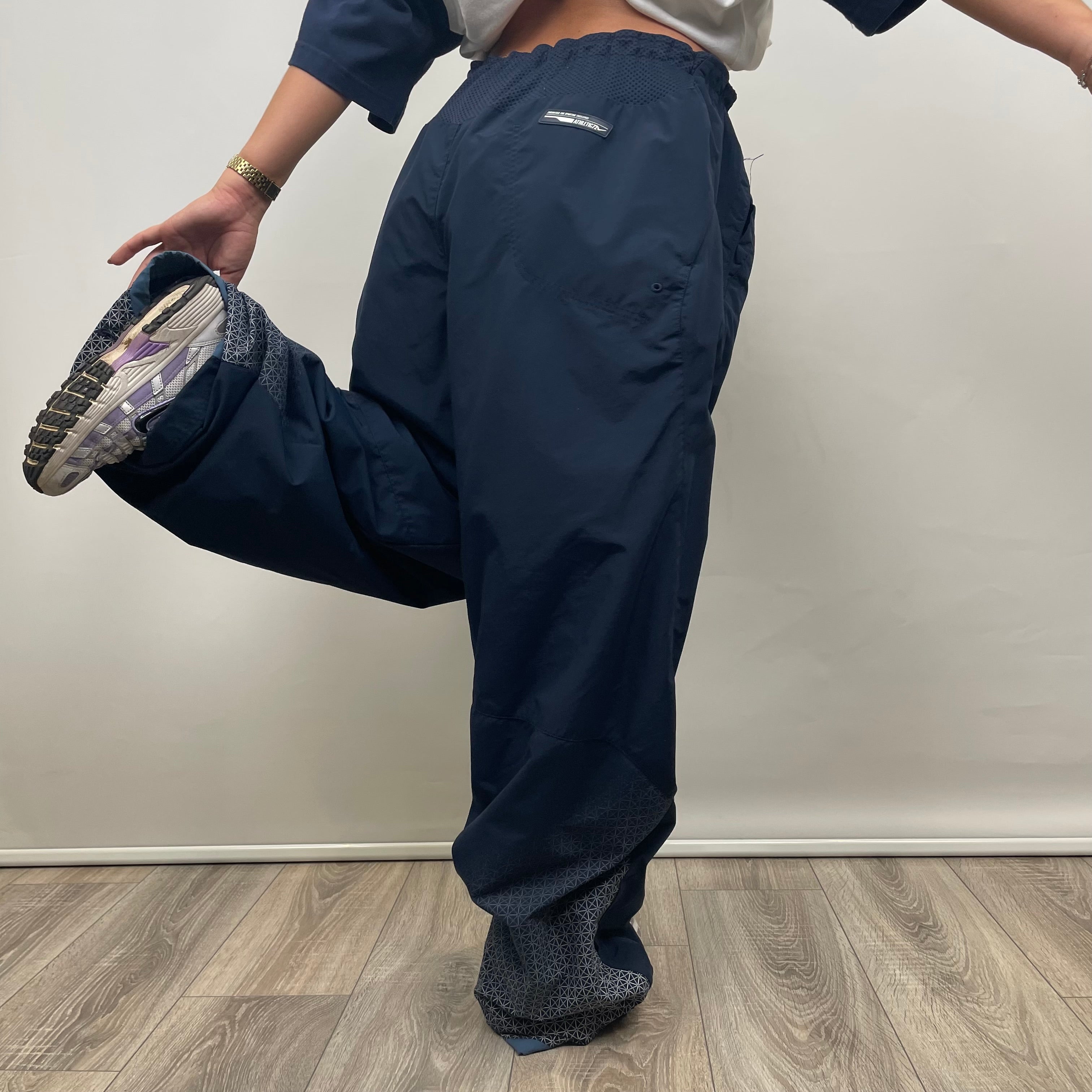 Nike Navy Embroidered Swoosh Track Pants (XXL)