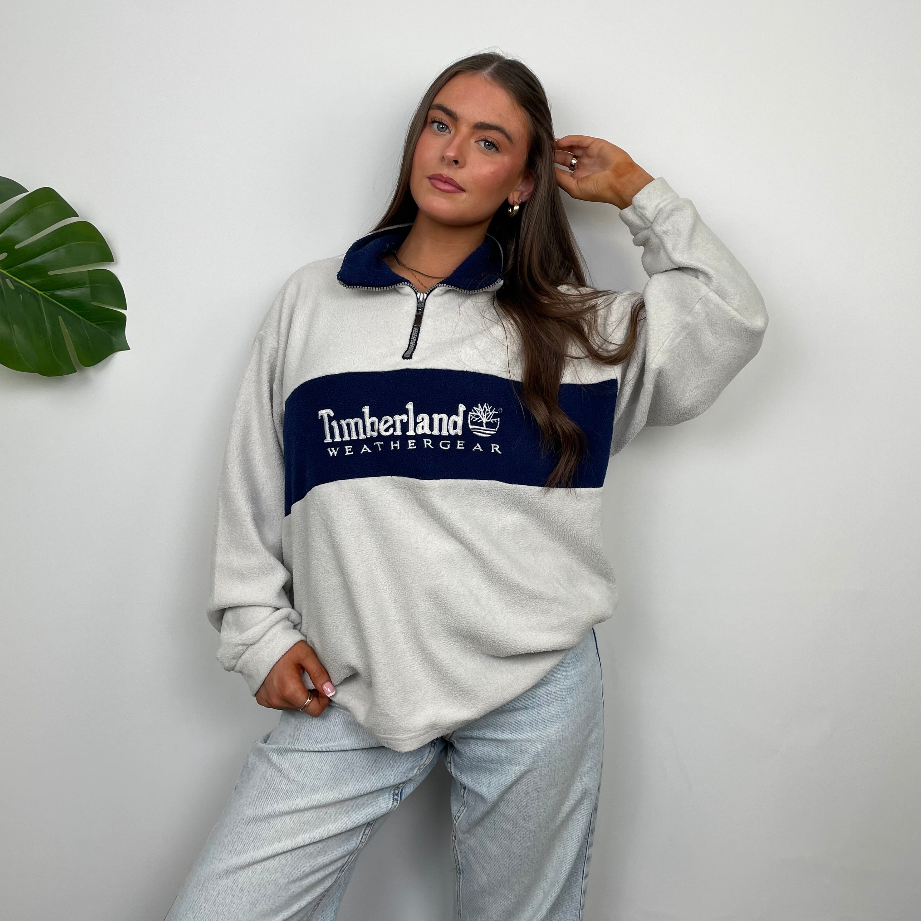 Timberland White & Navy Embroidered Spell Out Teddy Bear Fleece Quarter Zip Sweatshirt (M)