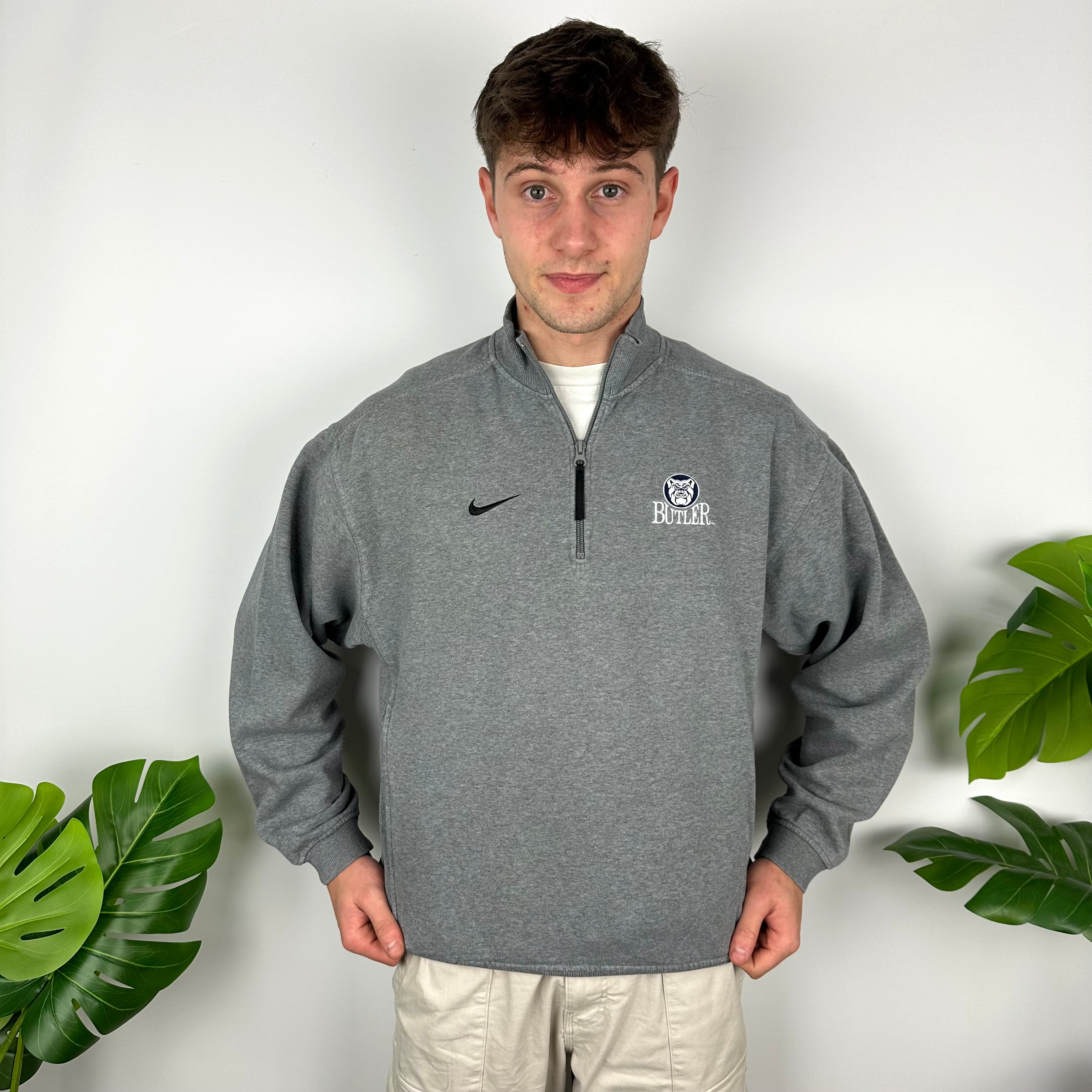 Nike X Butler University Bulldogs Grey Embroidered Spell Out Quarter Zip Sweatshirt (M)