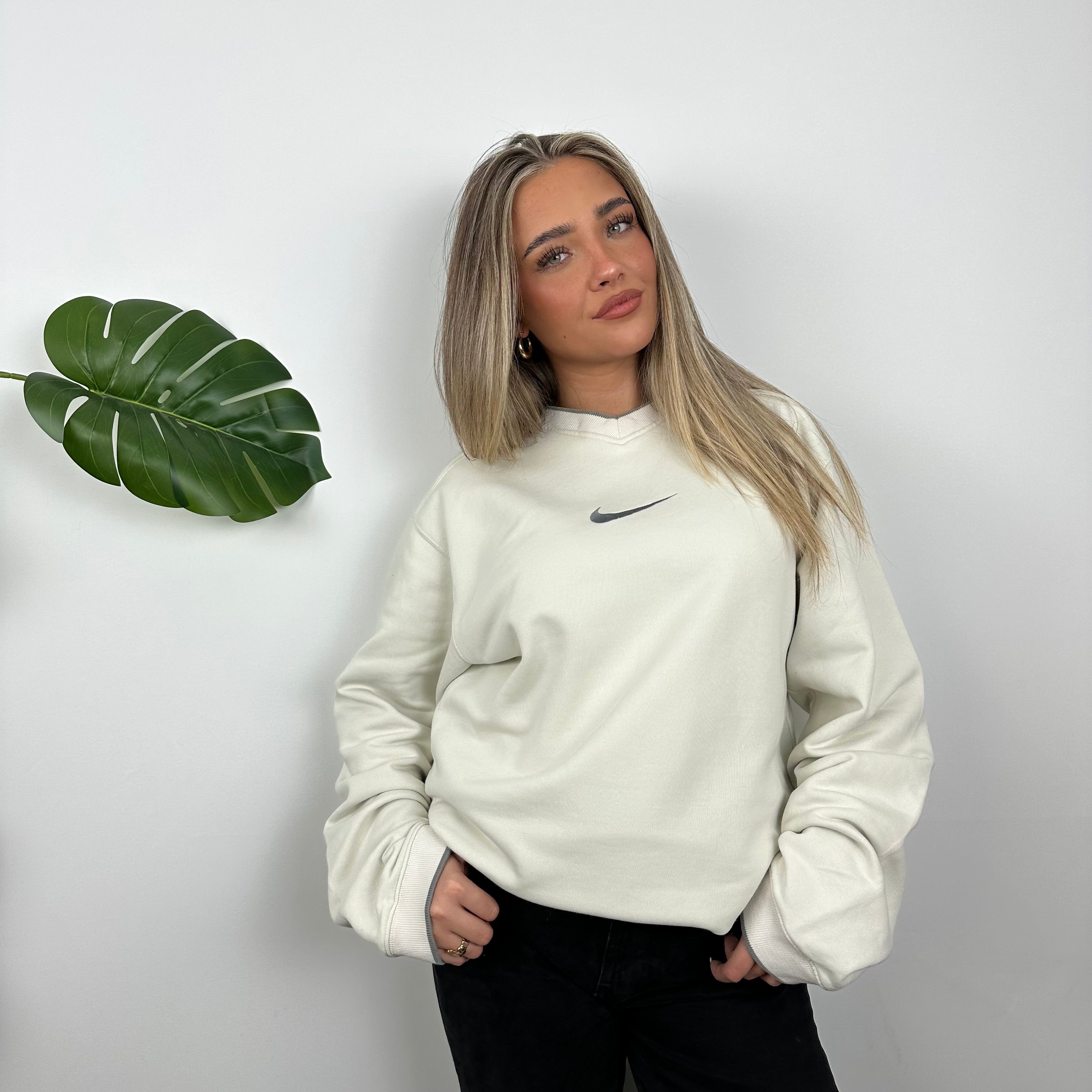 Nike Cream Embroidered Swoosh Sweatshirt (L)