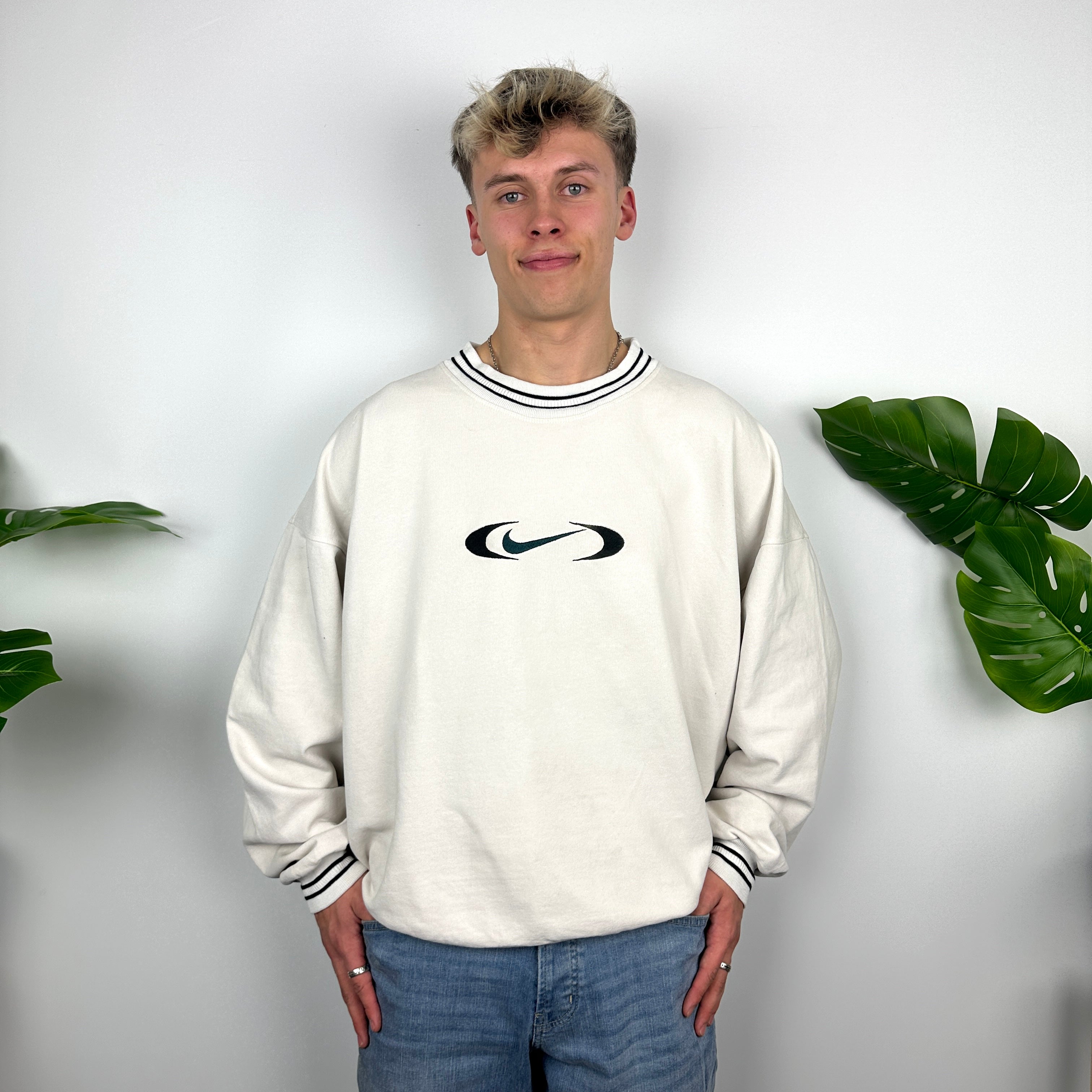 Nike RARE White Embroidered Swoosh Sweatshirt (XL)