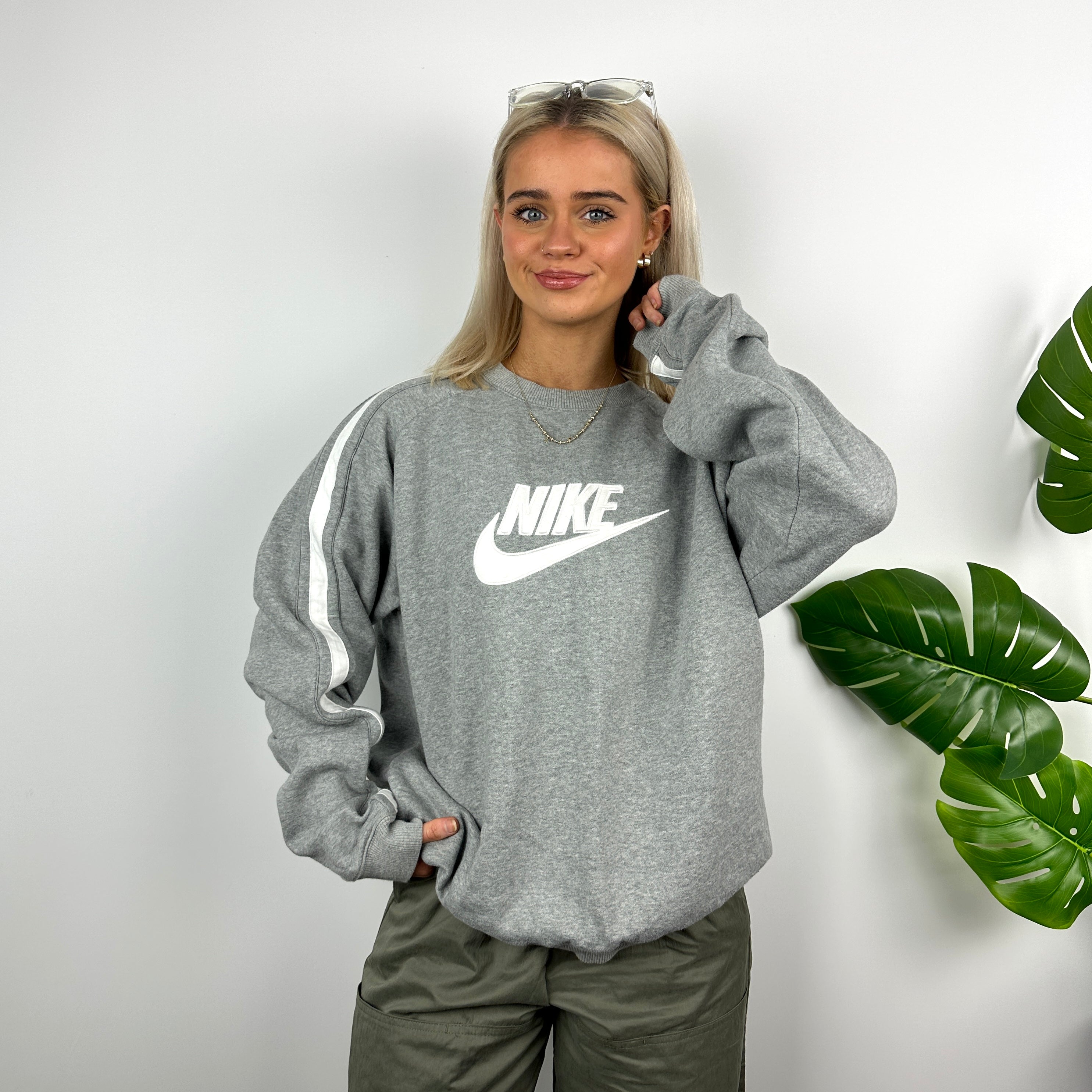 Nike Grey Embroidered Spell Out Sweatshirt (M)