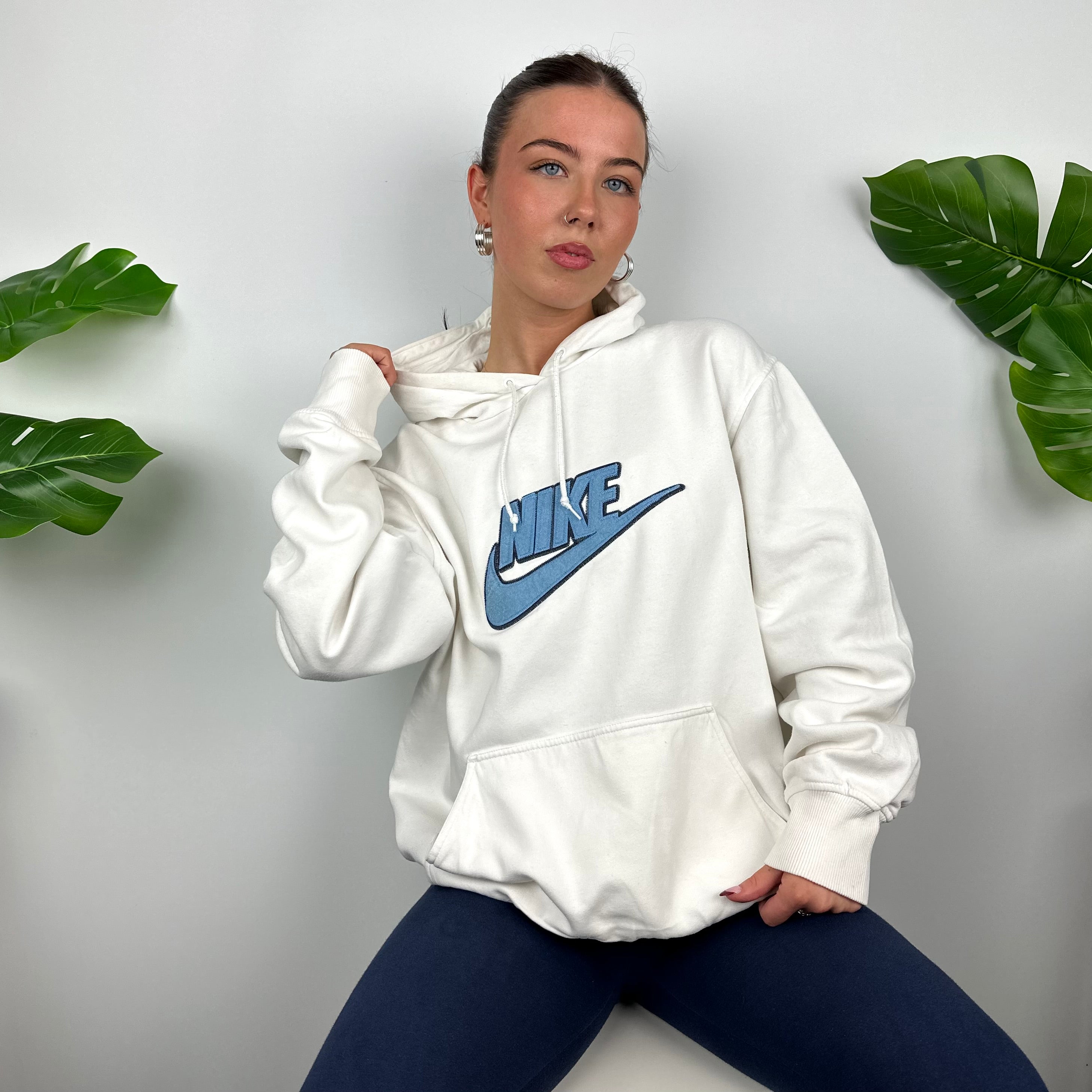 Nike RARE White Embroidered Spell Out Hoodie (L)