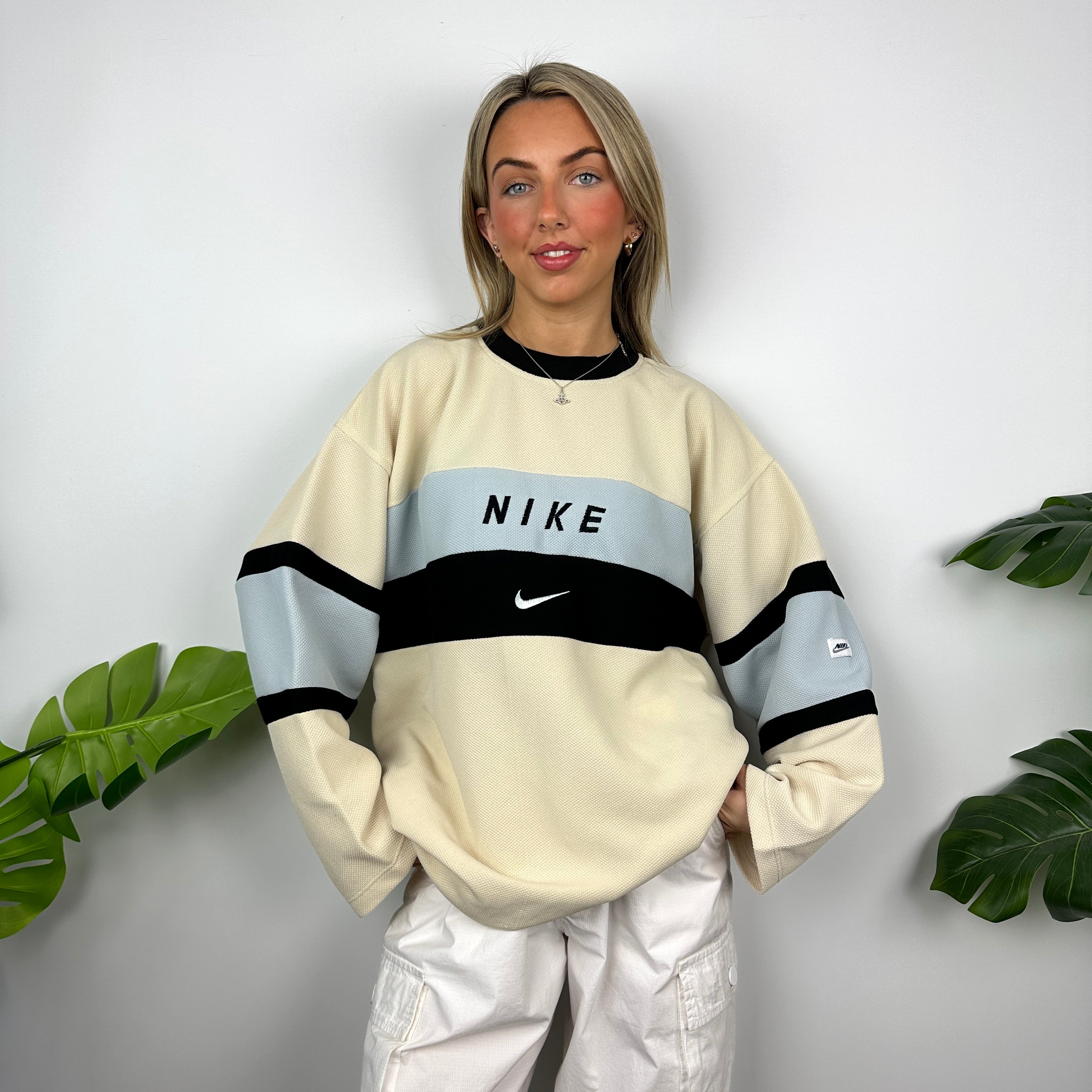 Nike Cream Embroidered Spell Out Sweatshirt (XXL)