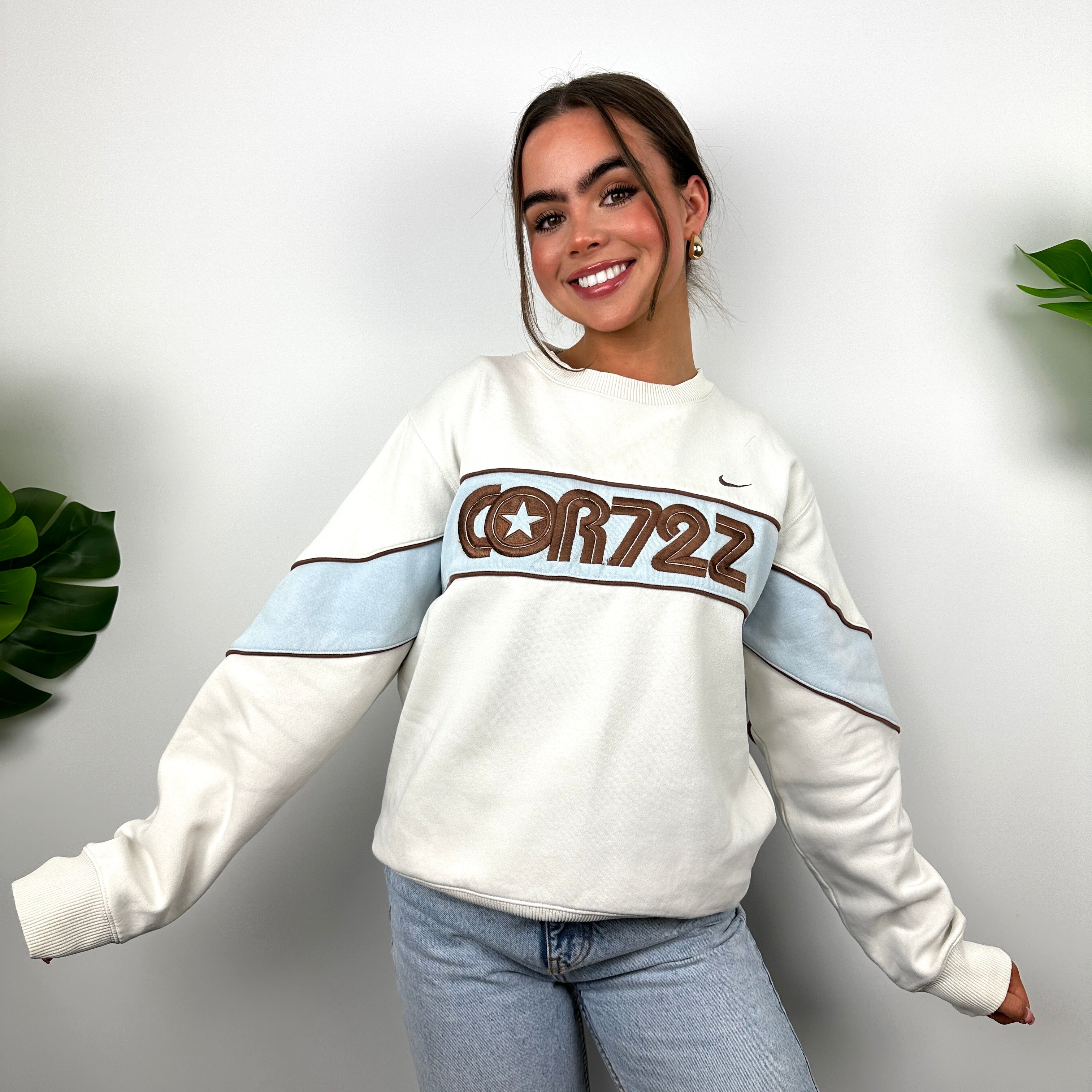 Nike Cortez White Embroidered Spell Out Sweatshirt (S)