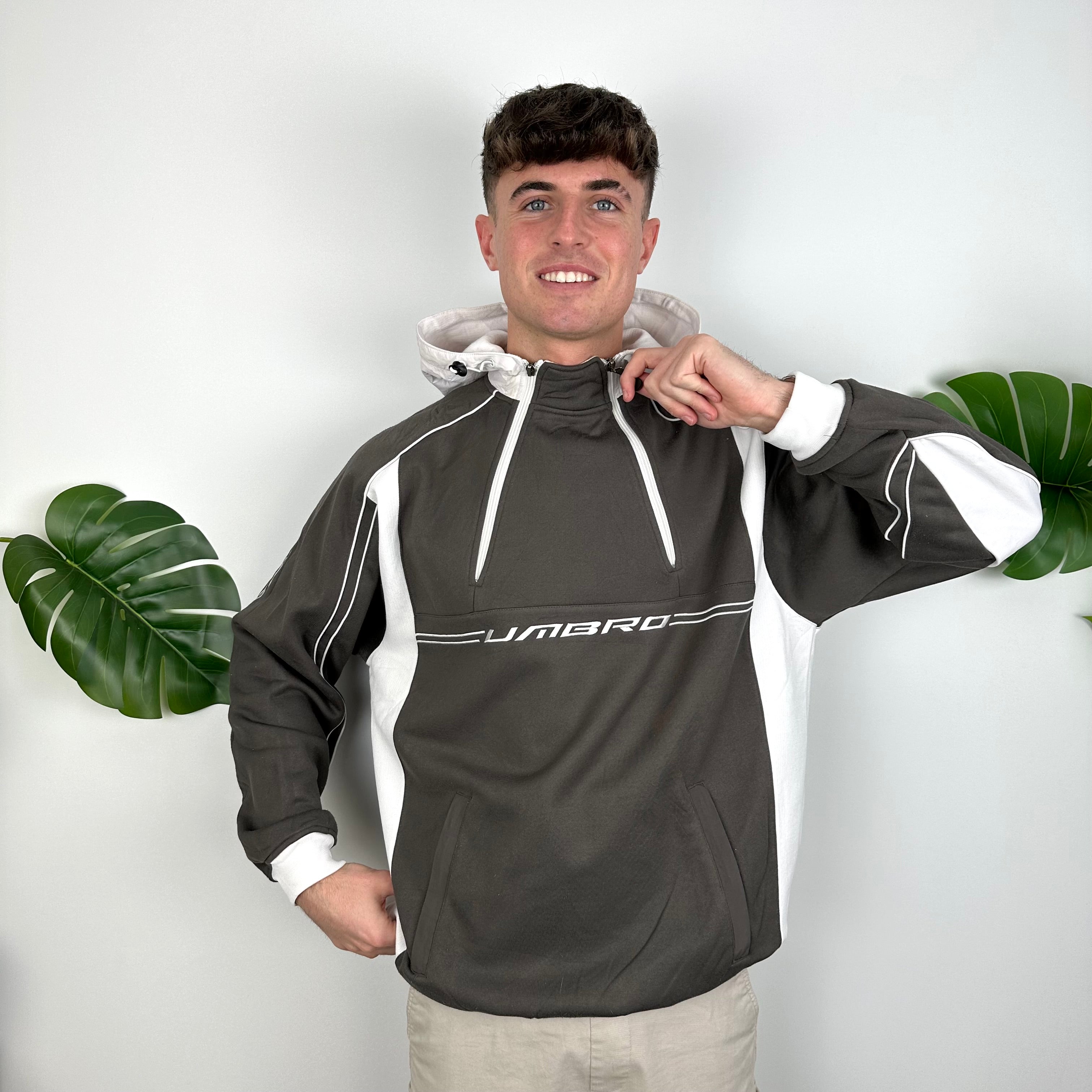 Umbro Grey Embroidered Spell Out Hoodie (XL)