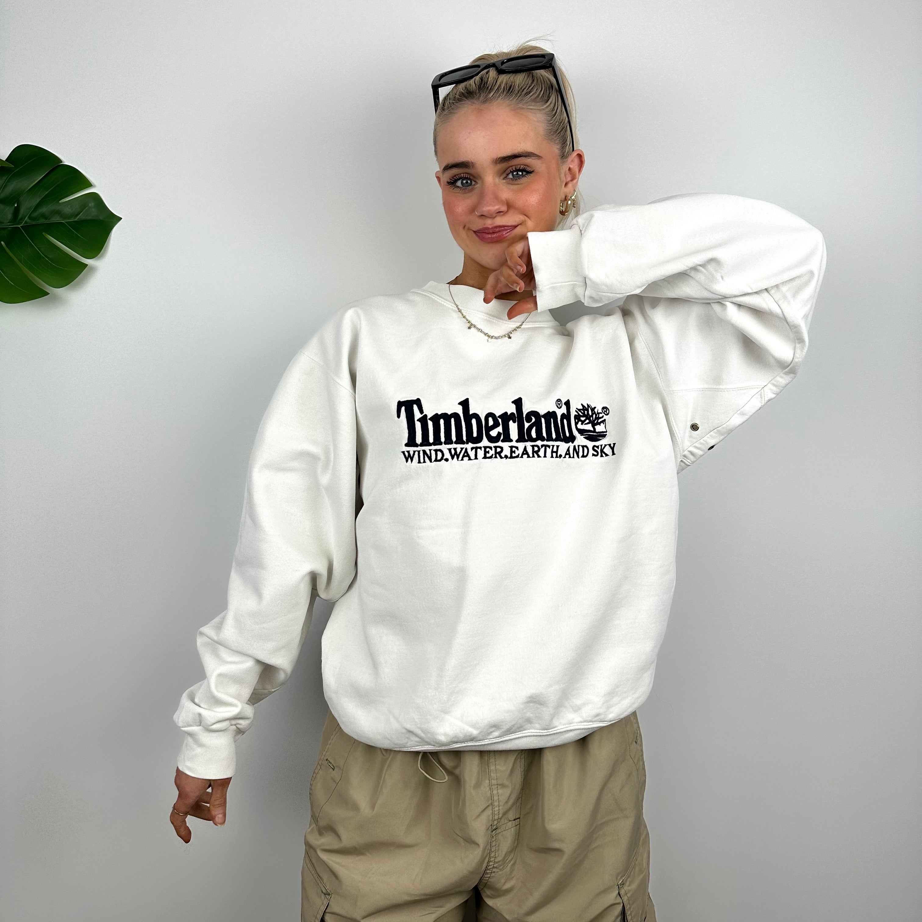 Timberland White Embroidered Spell Out Sweatshirt (M)