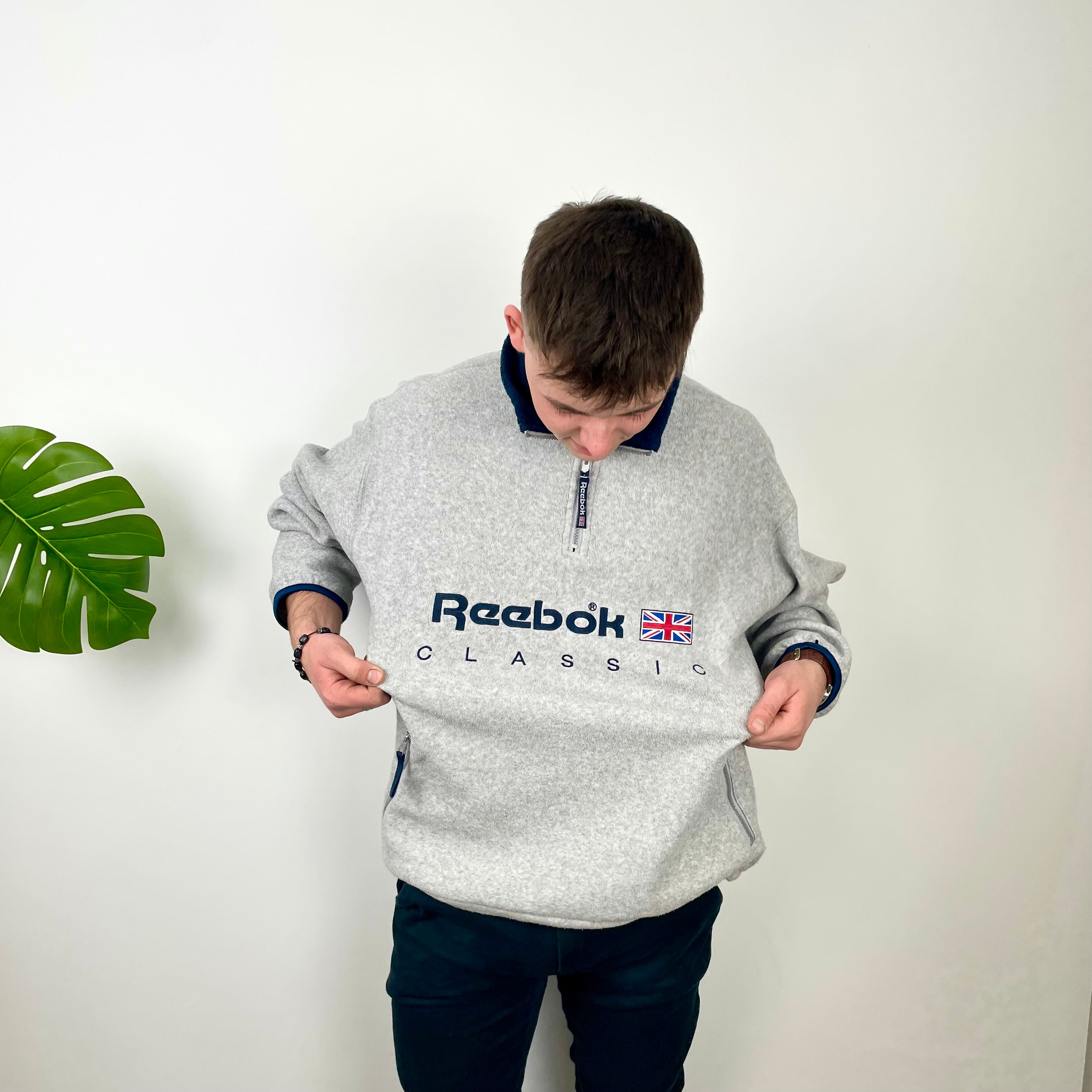 Reebok Classic RARE Grey Embroidered Spell Out Teddy Bear Fleece Quarter Zip Sweatshirt (L)