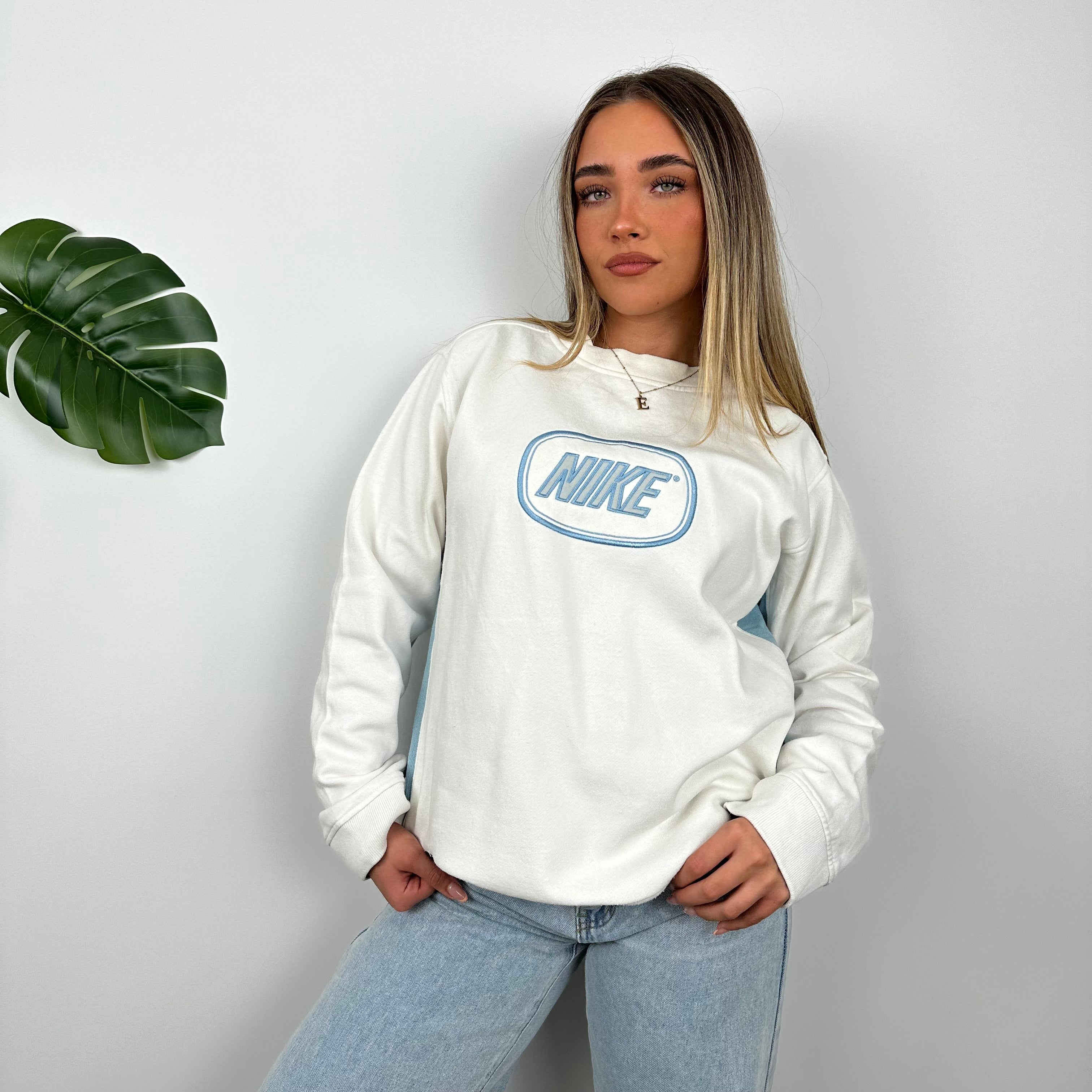 Nike White Embroidered Spell Out Sweatshirt (S)