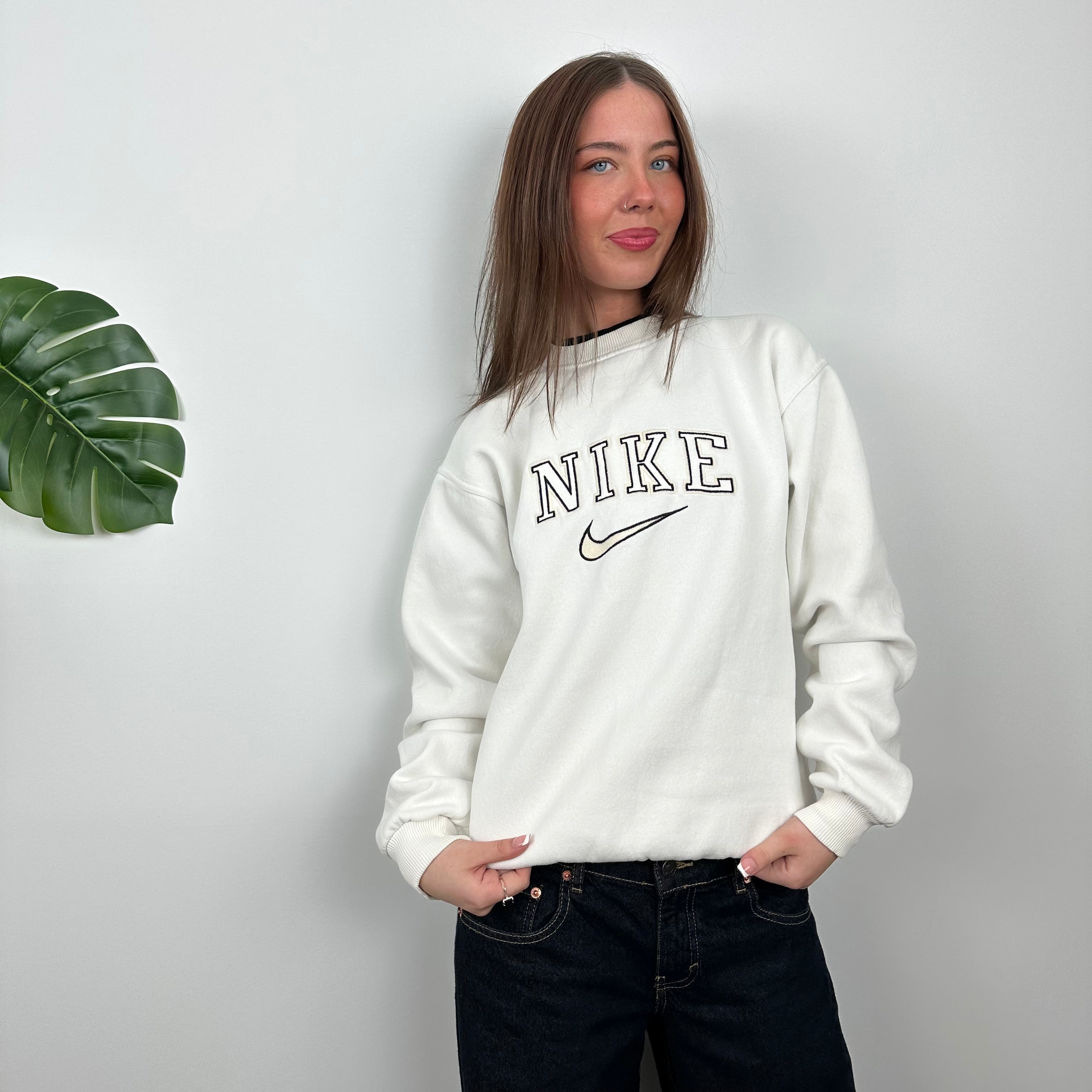 Nike White Embroidered Spell Out Sweatshirt (M)