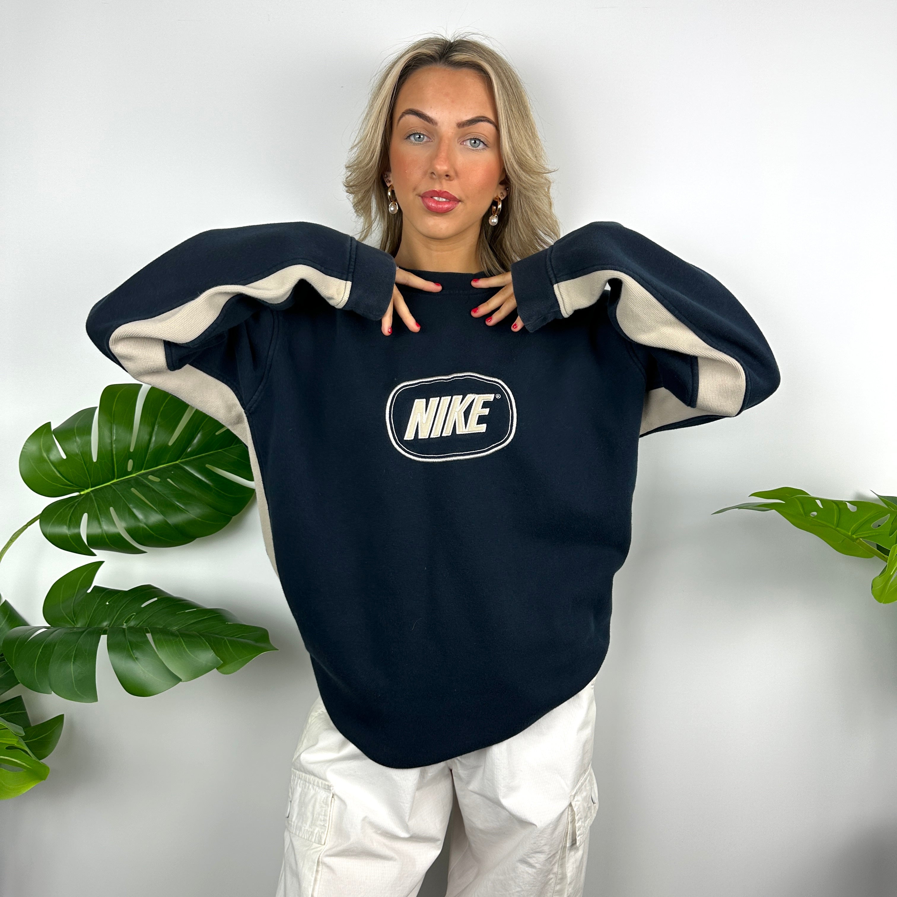 Nike Navy Embroidered Spell Out Sweatshirt (L)