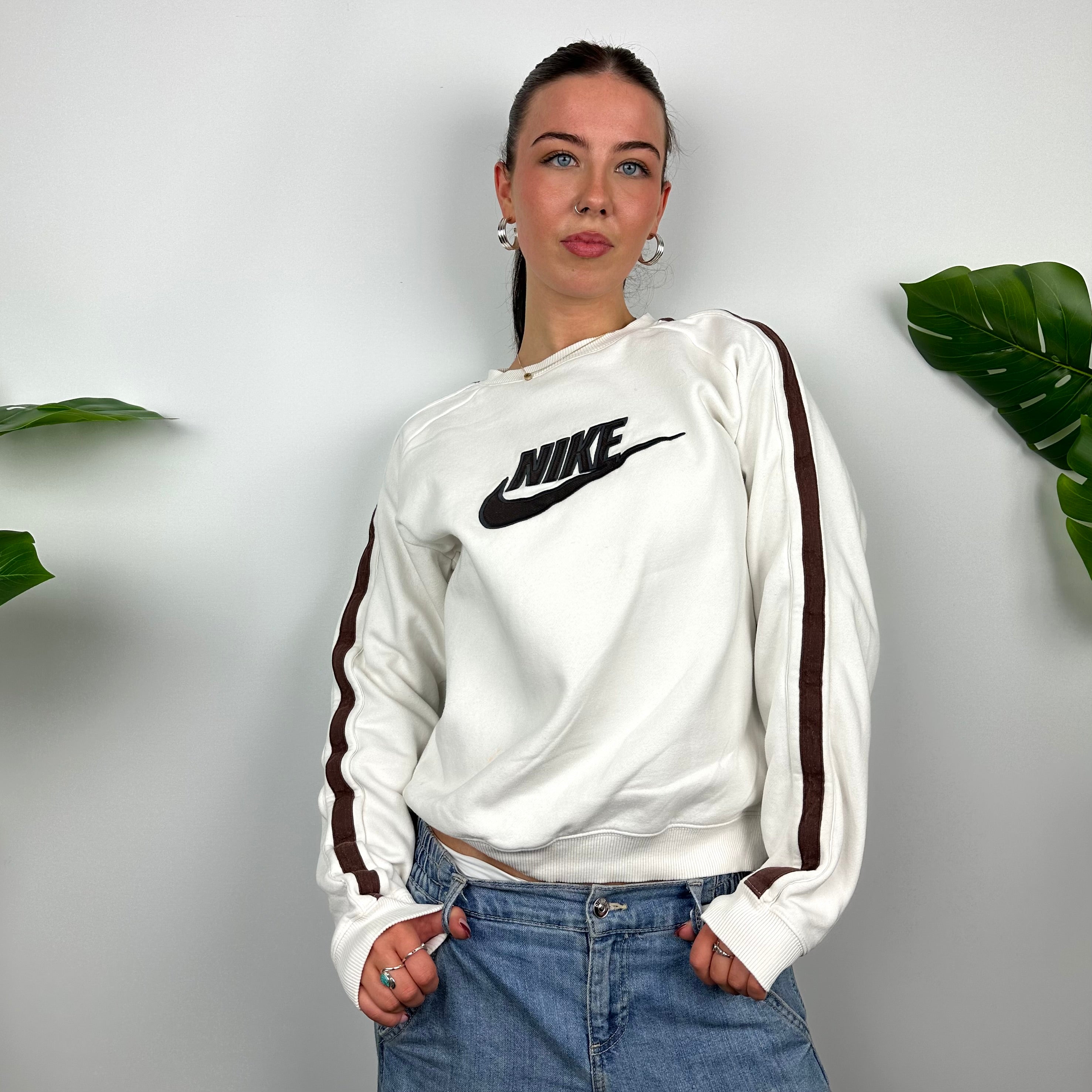 Nike White Embroidered Spell Out Sweatshirt (S)