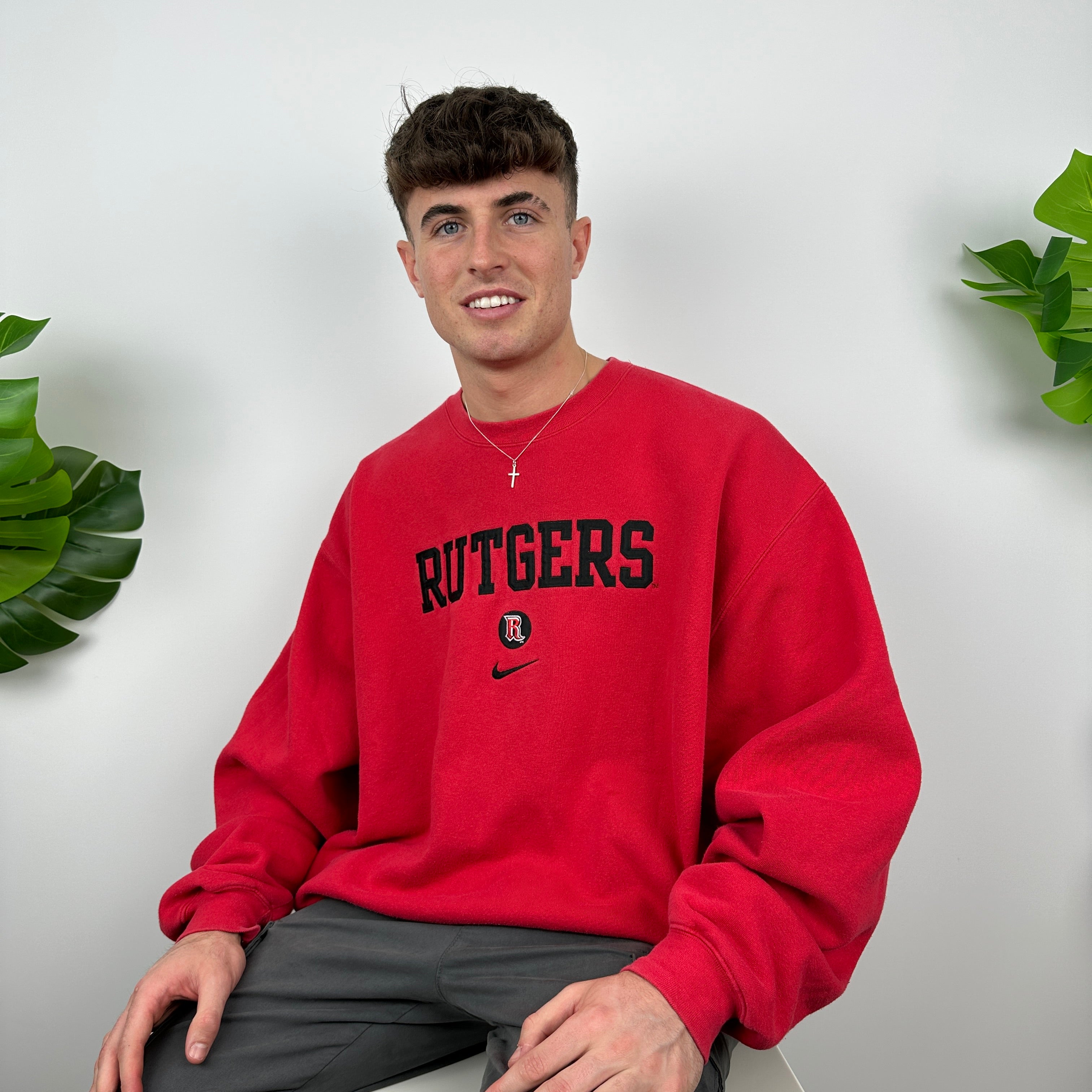 Nike x Rutgers Red Embroidered Spell Out Sweatshirt (XXL)