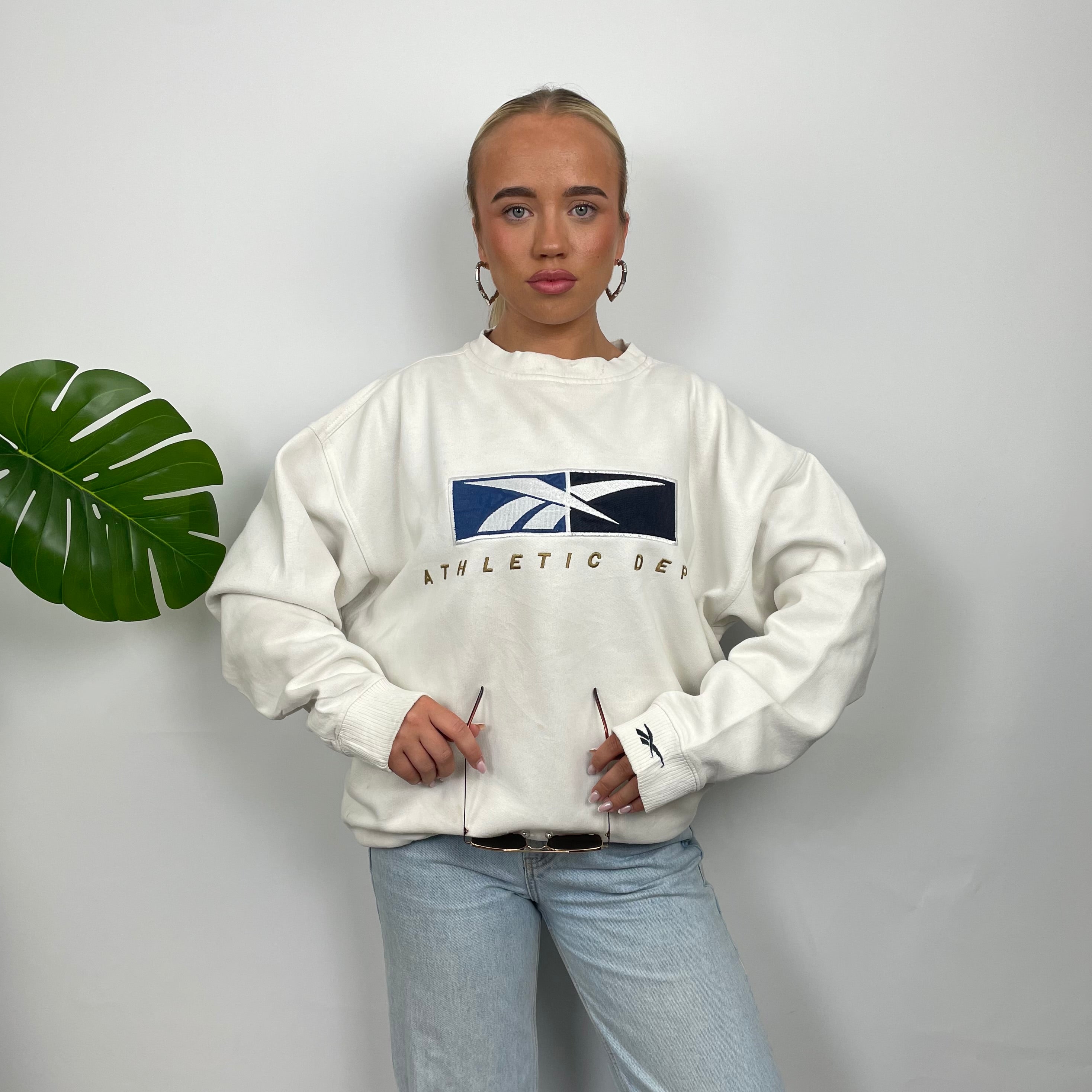 Reebok Athletic White Embroidered Spell Out Sweatshirt (M)