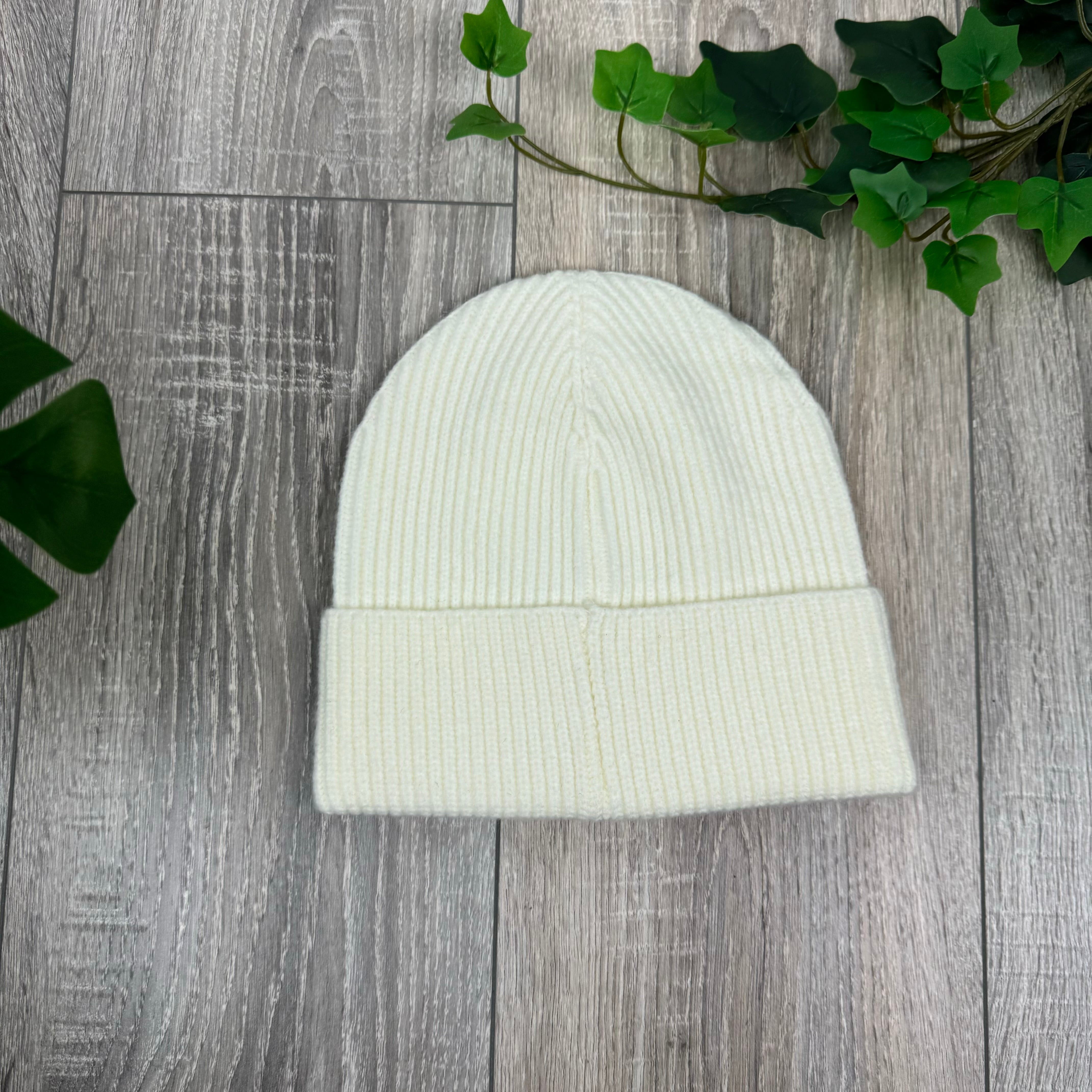 Polo Ralph Lauren Bear Beanie in Cream