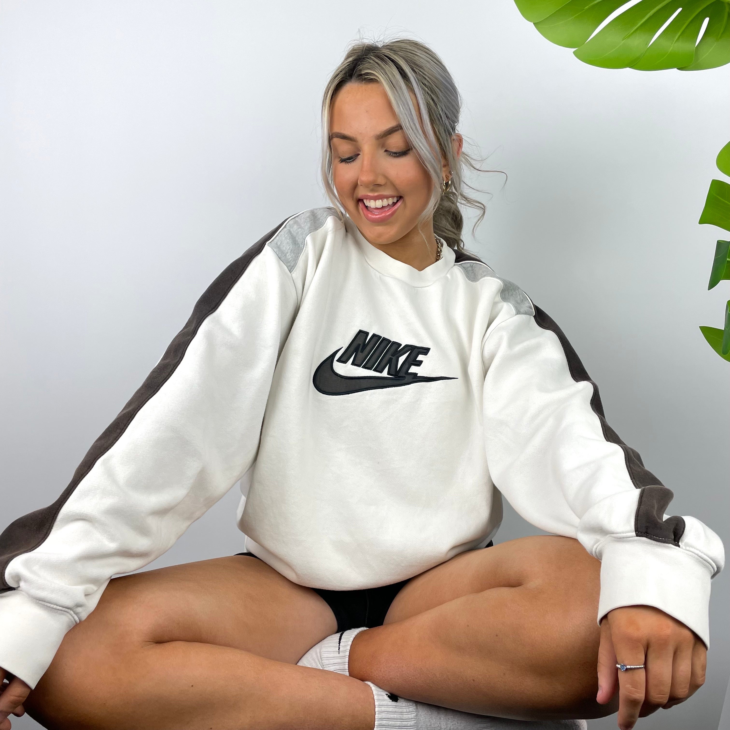 Nike RARE White Embroidered Spell Out Sweatshirt (L)