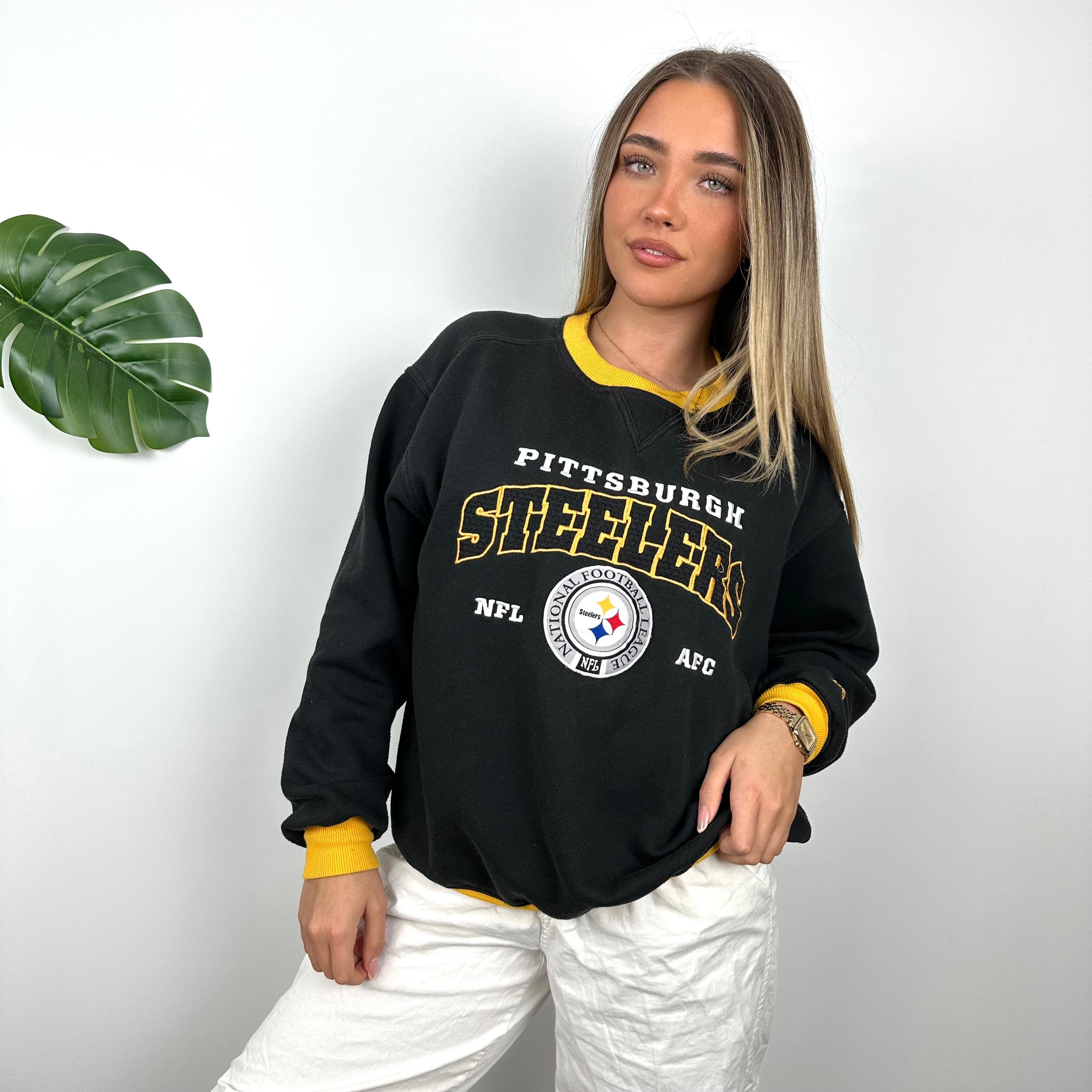 NFL Pittsburgh Steelers Black Embroidered Spell Out Sweatshirt (M)