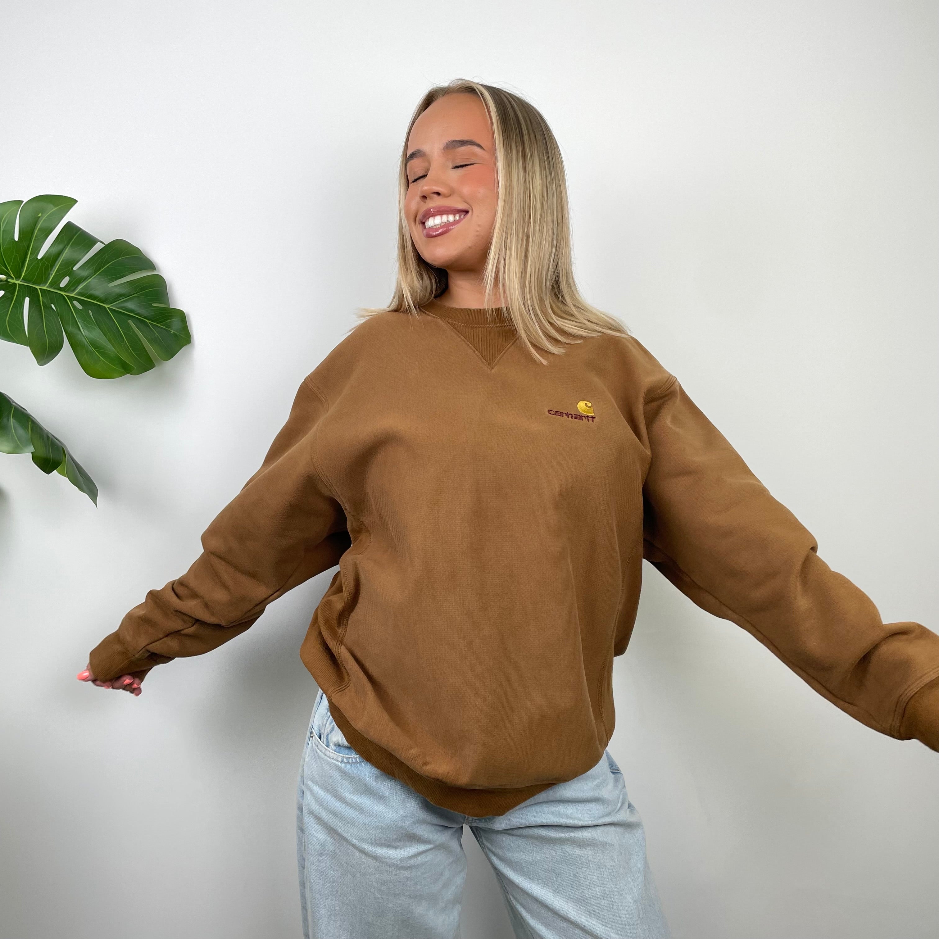Carhartt RARE Tan Brown Embroidered Spell Out Sweatshirt (L)