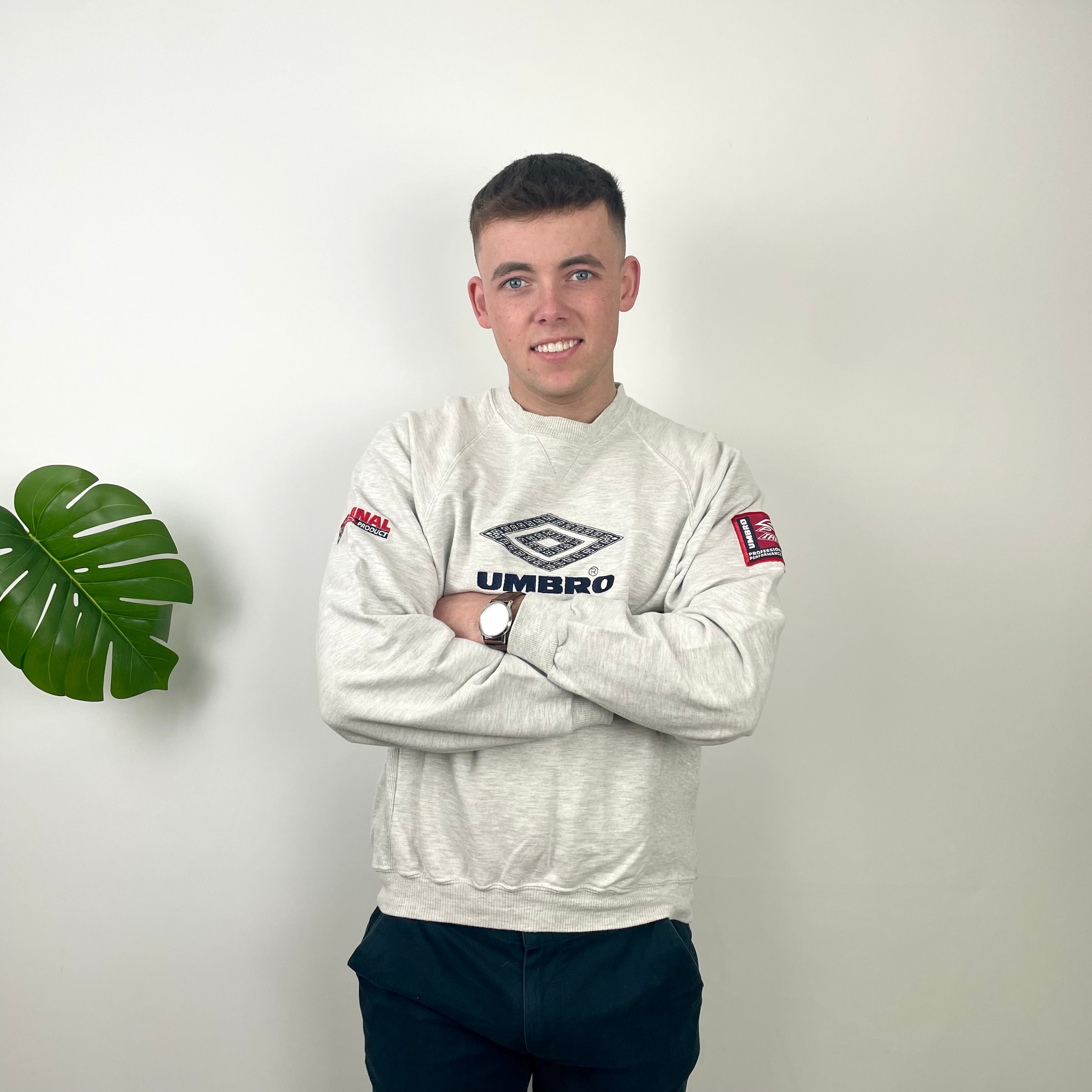 Umbro Grey Embroidered Spell Out Sweatshirt (L)