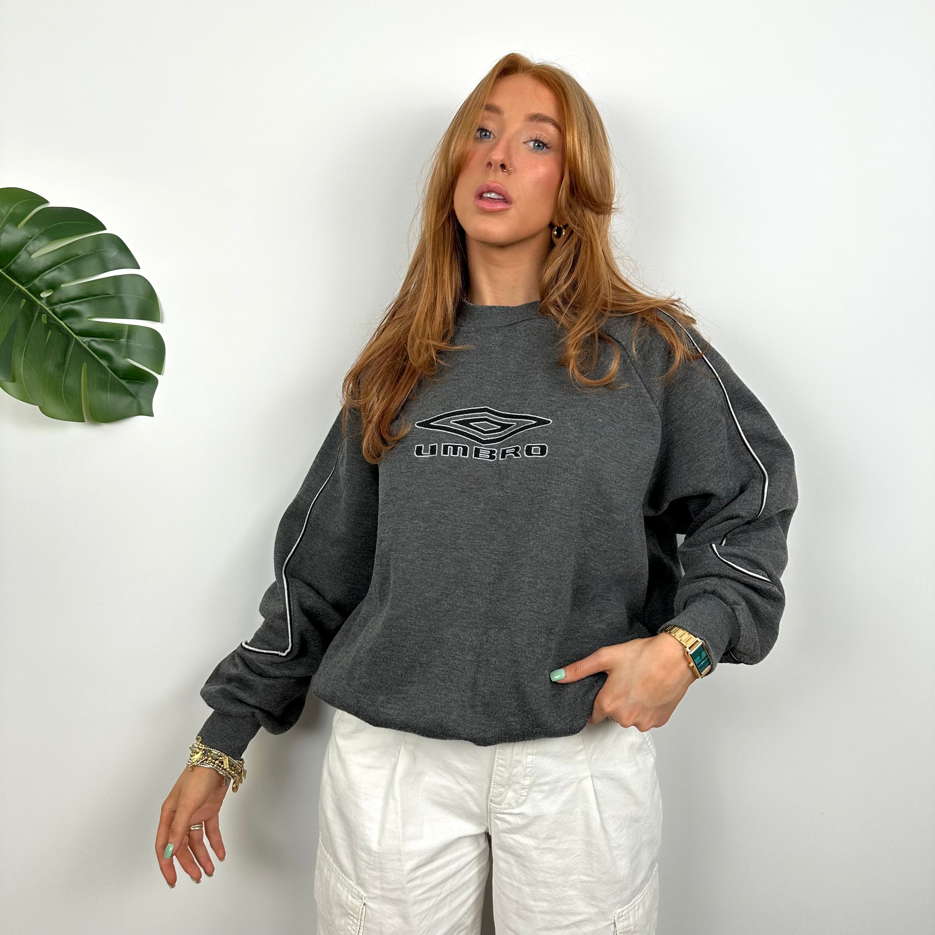 Umbro Grey Embroidered Spell Out Sweatshirt (M)