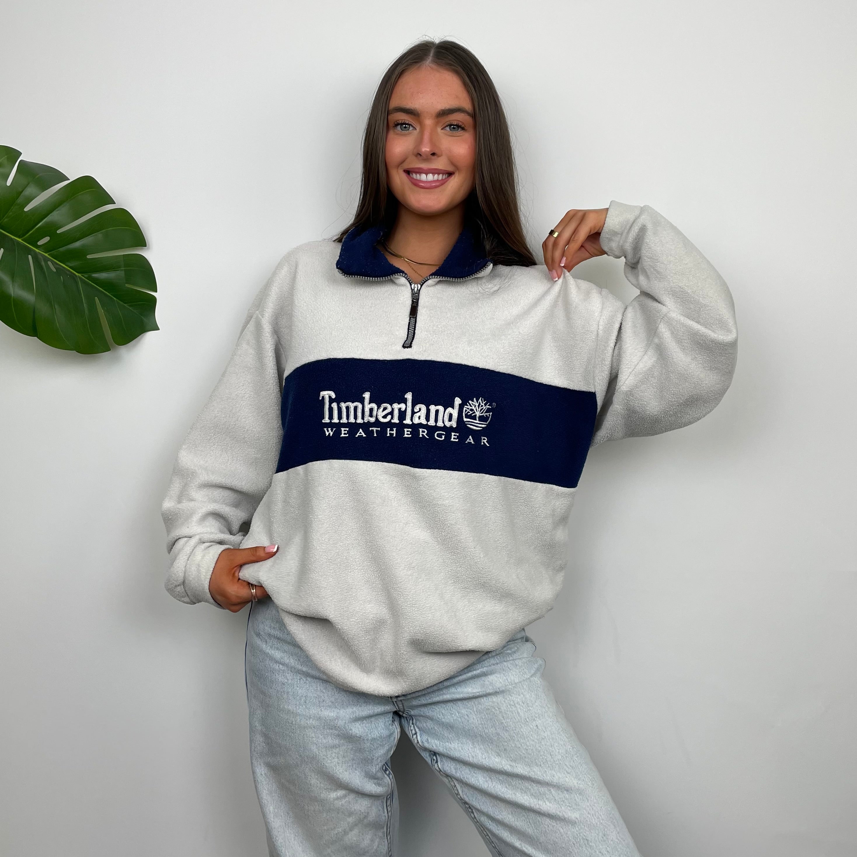 Timberland White & Navy Embroidered Spell Out Teddy Bear Fleece Quarter Zip Sweatshirt (M)