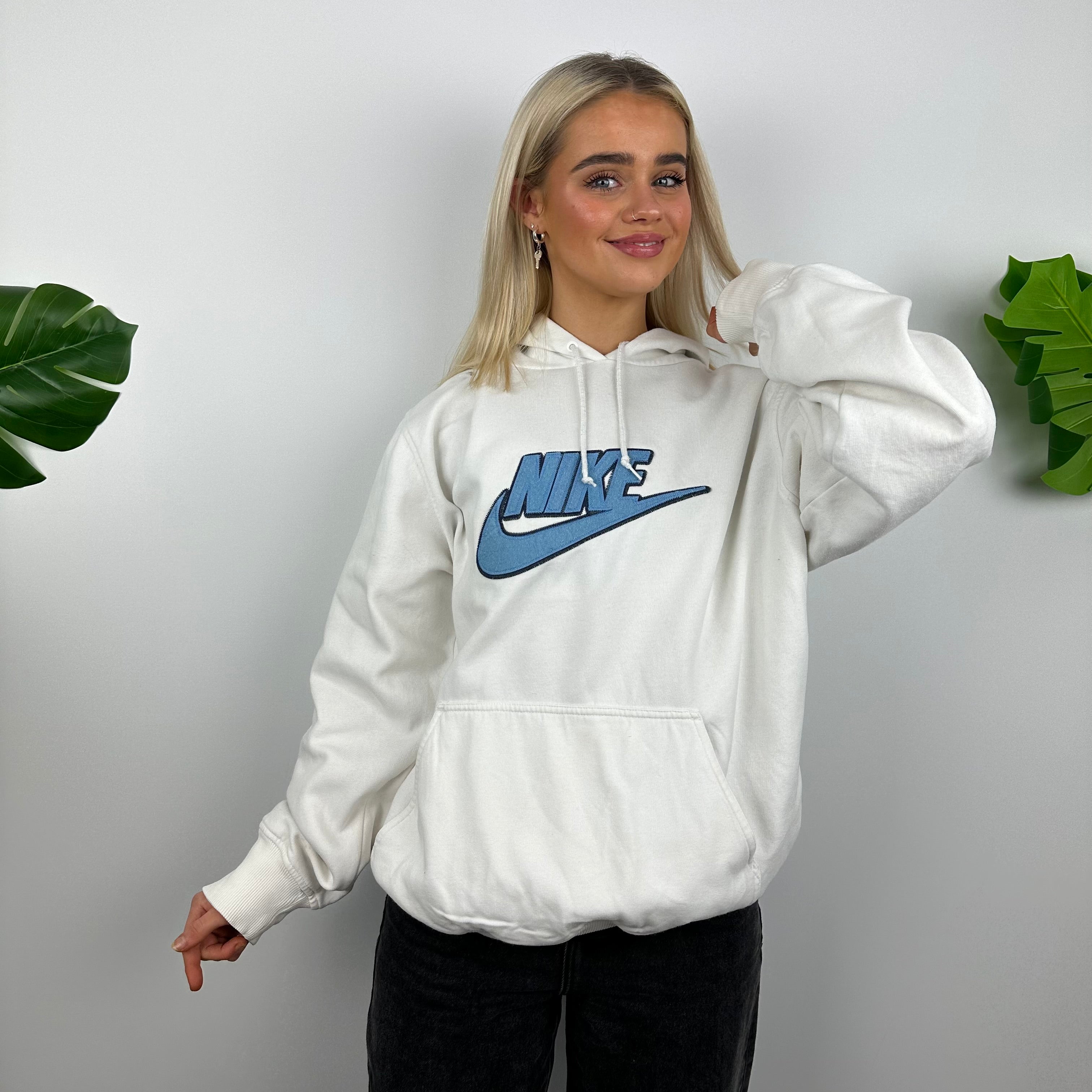 Nike RARE White Embroidered Spell Out Hoodie (L)