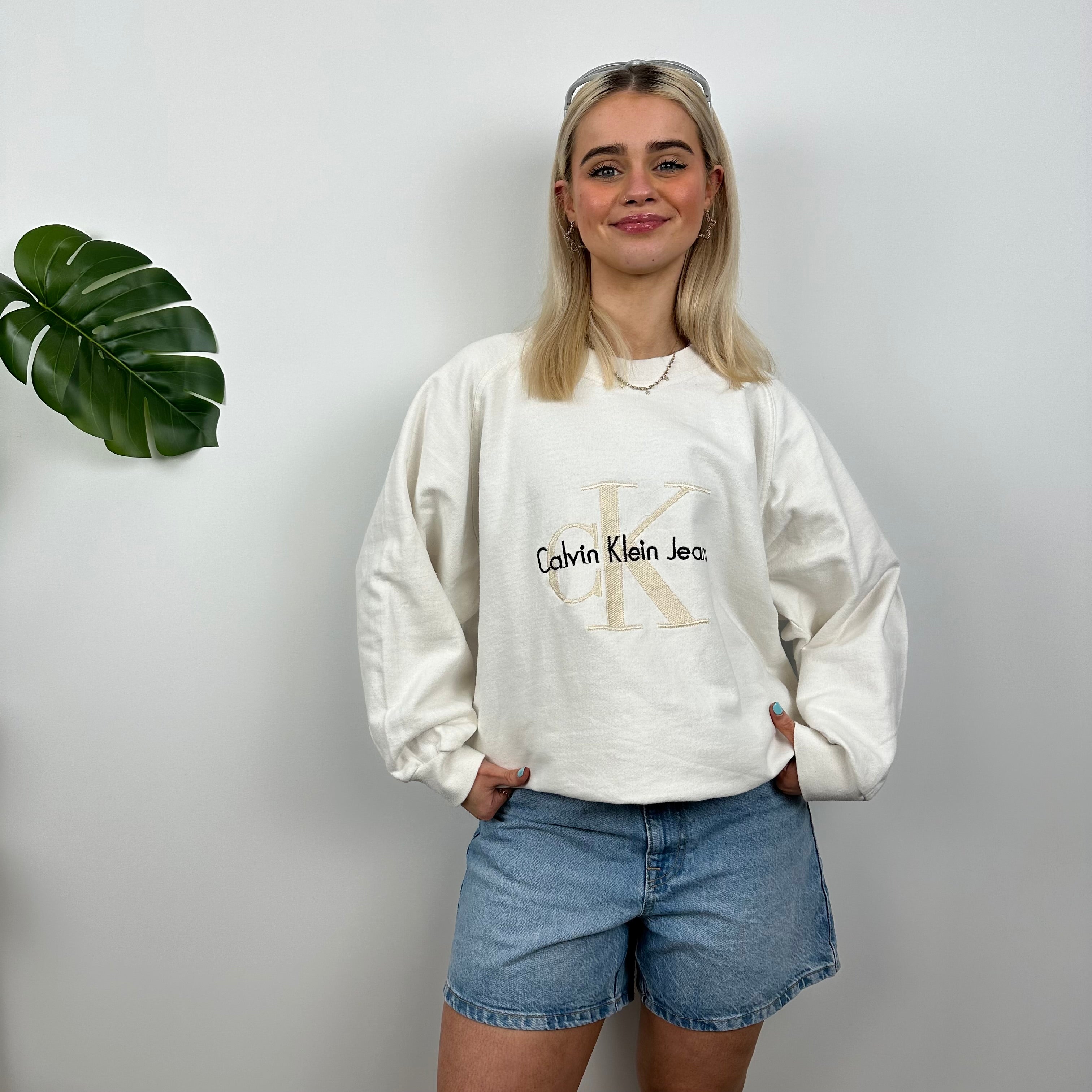 Calvin Klein RARE White Embroidered Spell Out Sweatshirt (M)