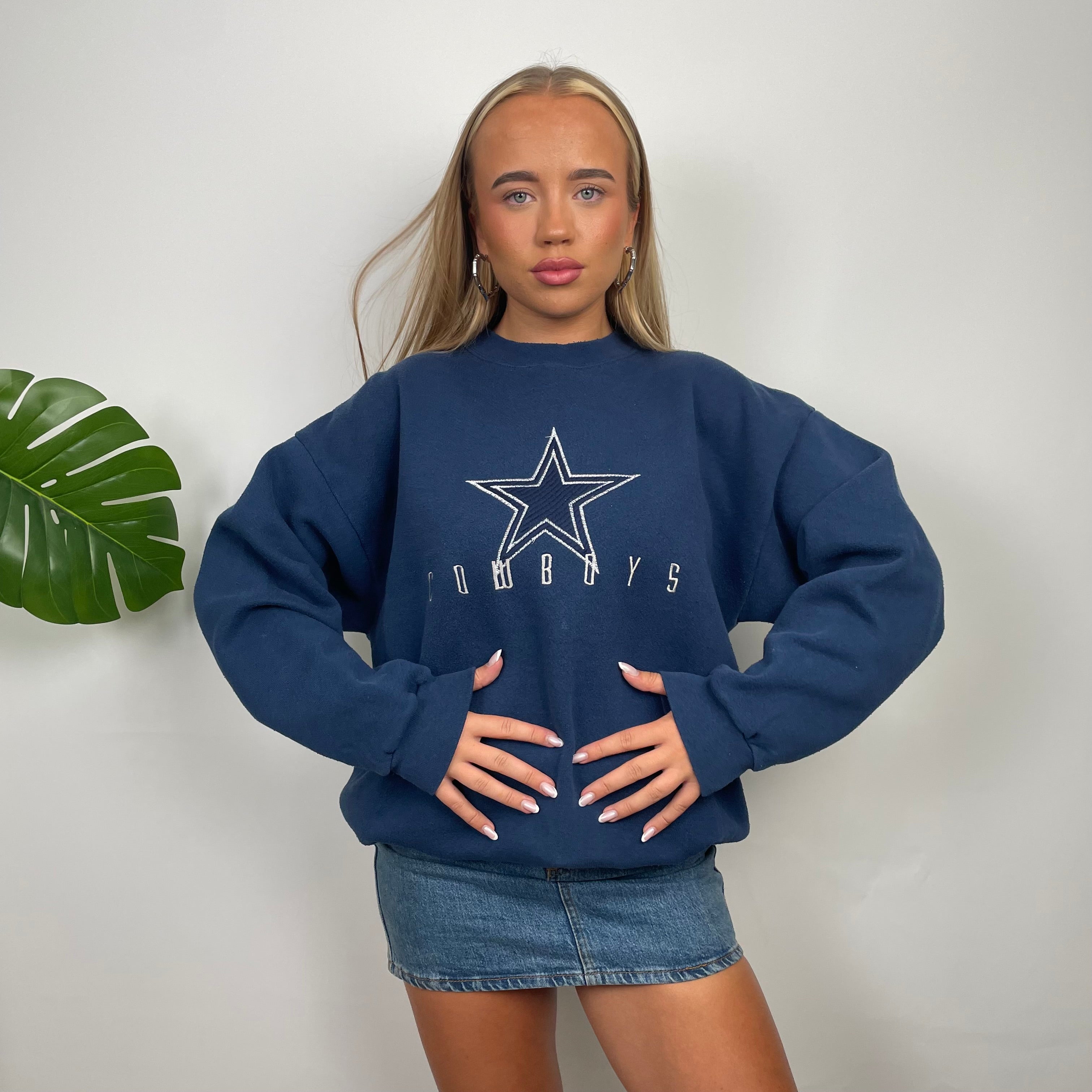 NFL Dallas Cowboys Navy Embroidered Spell Out Sweatshirt (L)