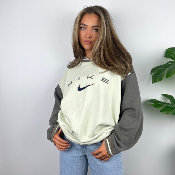 Nike Cream & Brown Embroidered Spell Out Sweatshirt (XL)