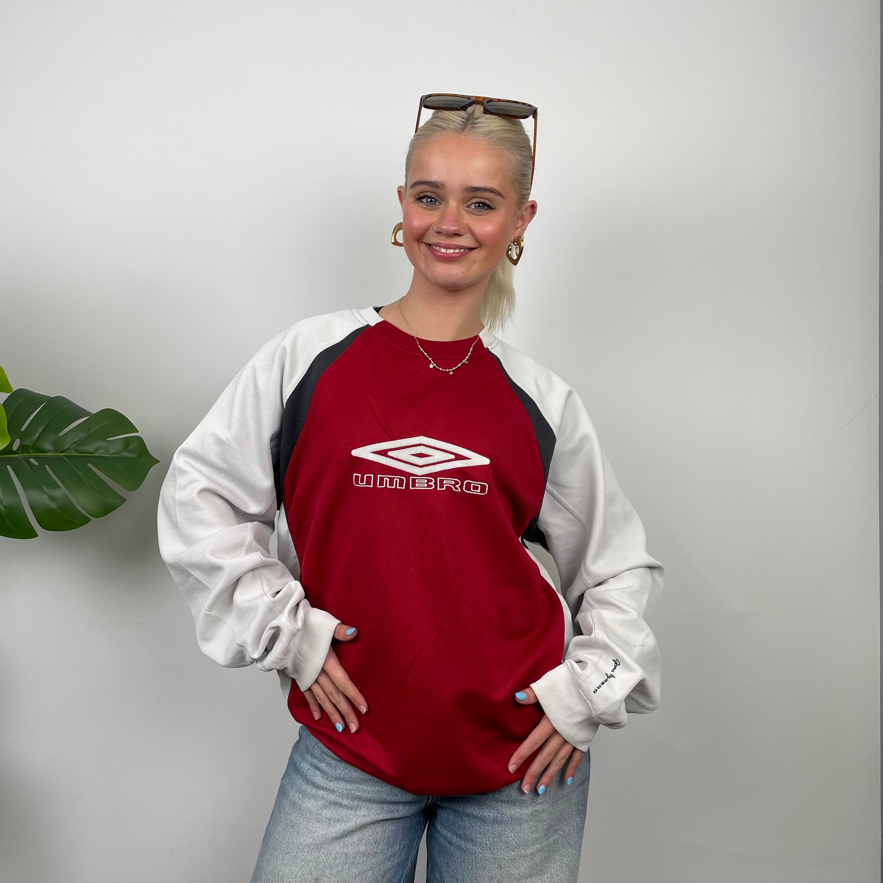 Umbro Red Embroidered Spell Out Sweatshirt (L)