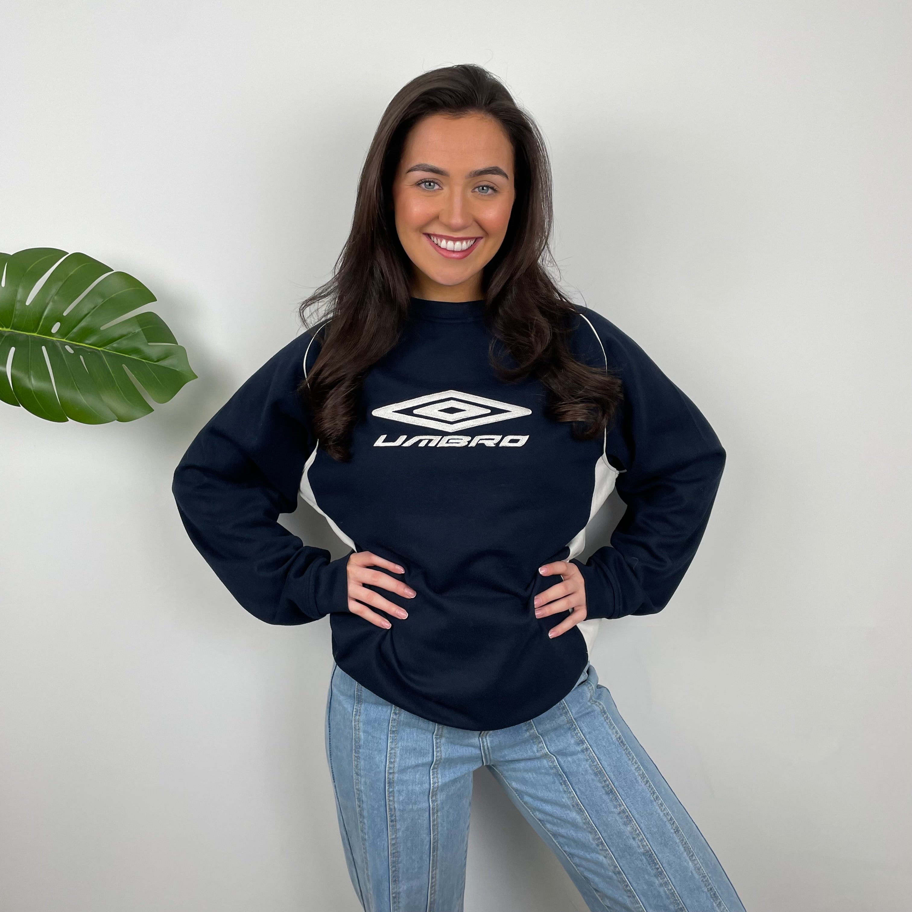 Umbro Navy Embroidered Spell Out Sweatshirt (L)