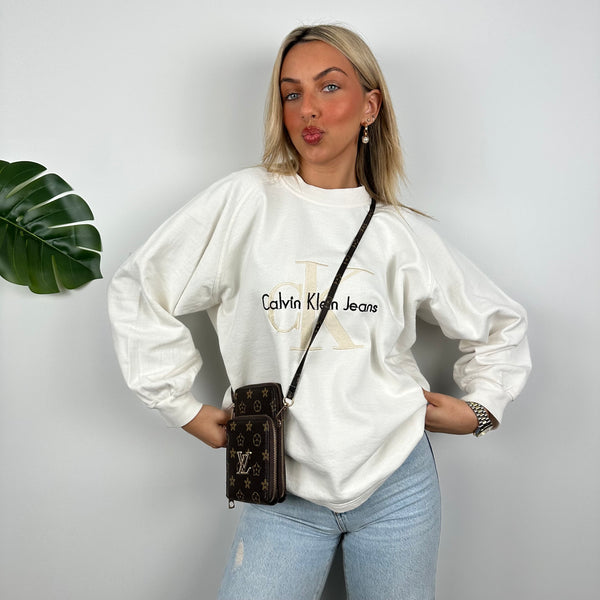 Calvin Klein RARE Cream Embroidered Spell Out Sweatshirt (M)